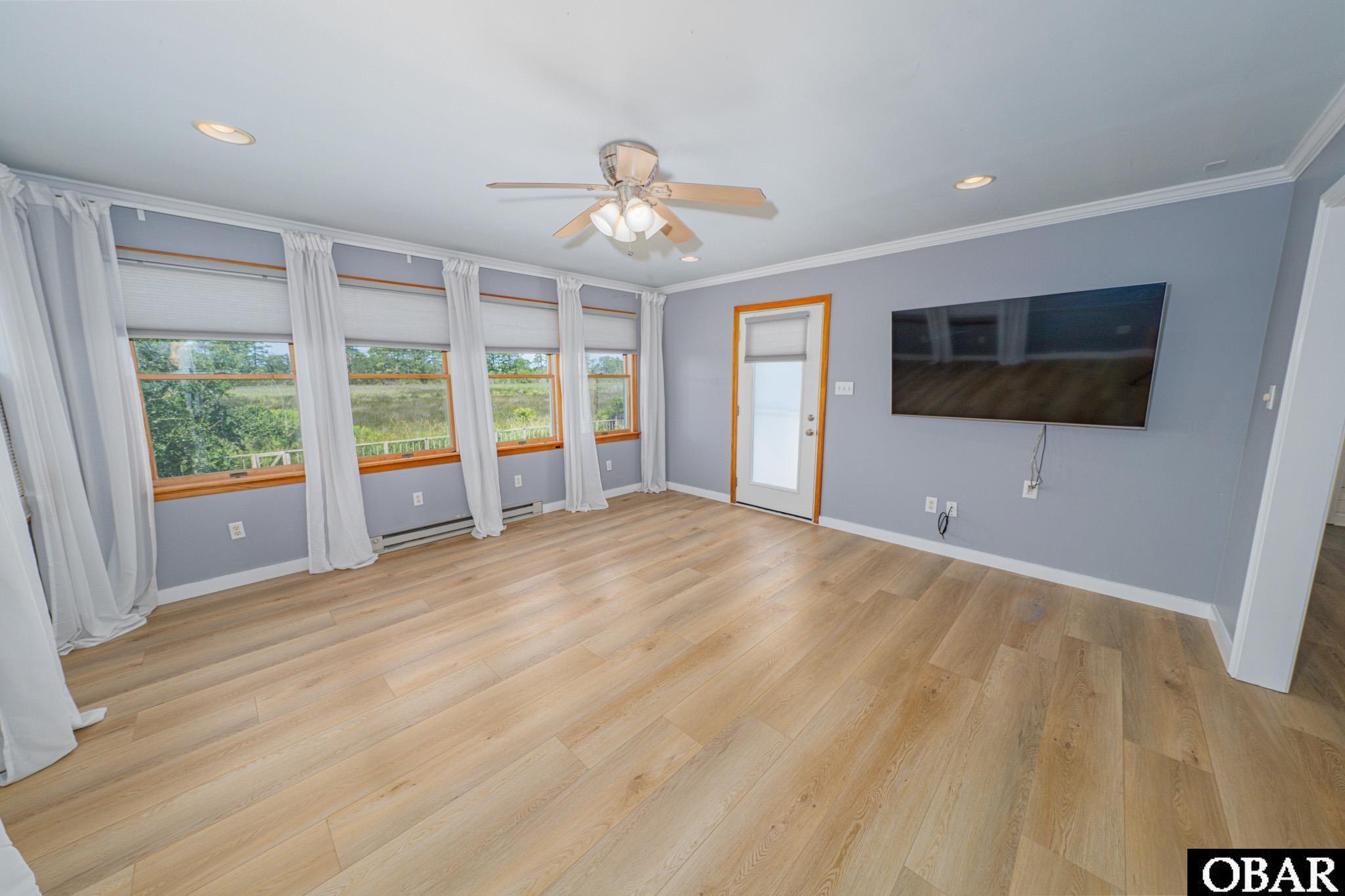 Kitty Hawk, North Carolina, 27949, United States, 3 Bedrooms Bedrooms, ,2 BathroomsBathrooms,Residential,For Sale,1907777