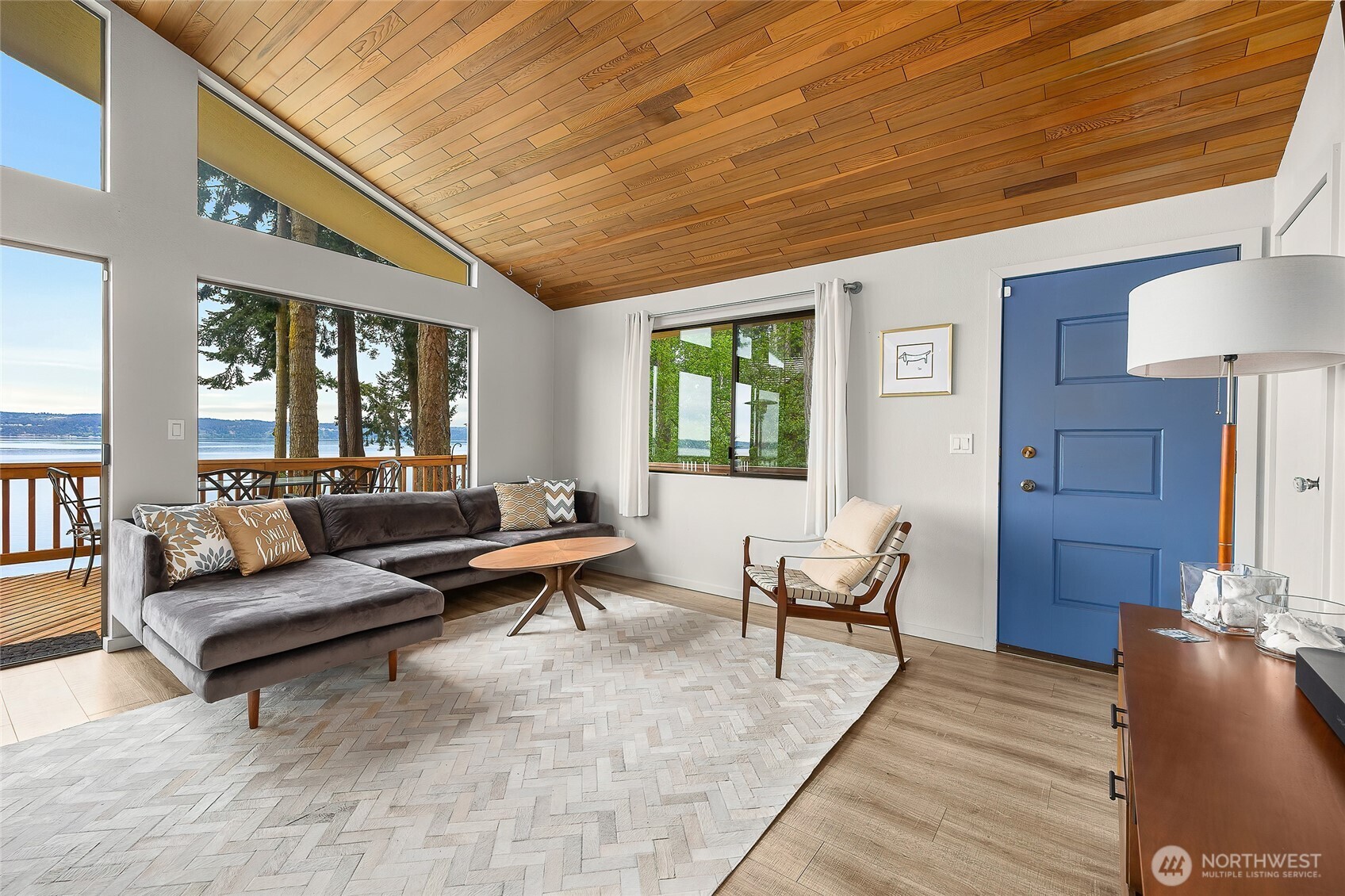 Coupeville, Washington, 98239, United States, 2 Bedrooms Bedrooms, ,2 BathroomsBathrooms,Residential,For Sale,1767048