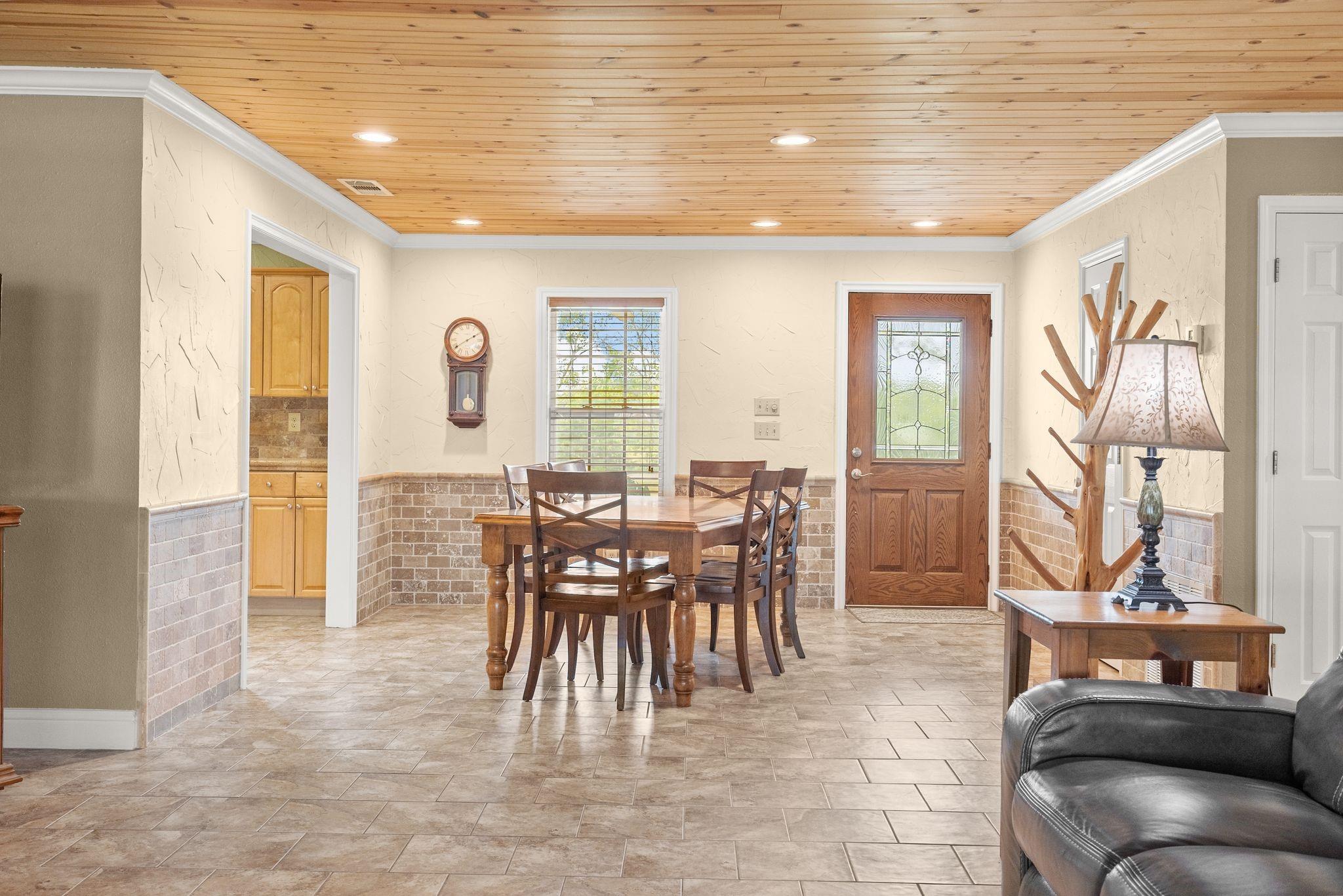 Caddo Mills, Texas, 75135, United States, 3 Bedrooms Bedrooms, ,2 BathroomsBathrooms,Residential,For Sale,1975401