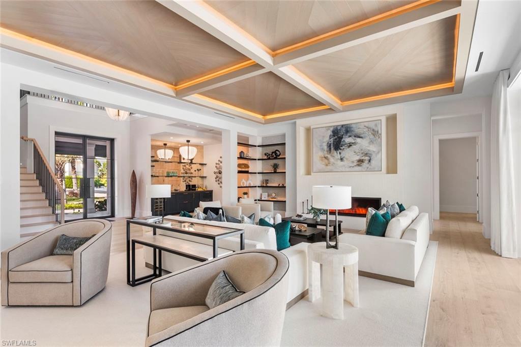 Naples, Florida, 34102, United States, 4 Bedrooms Bedrooms, ,6 BathroomsBathrooms,Residential,For Sale,2003055