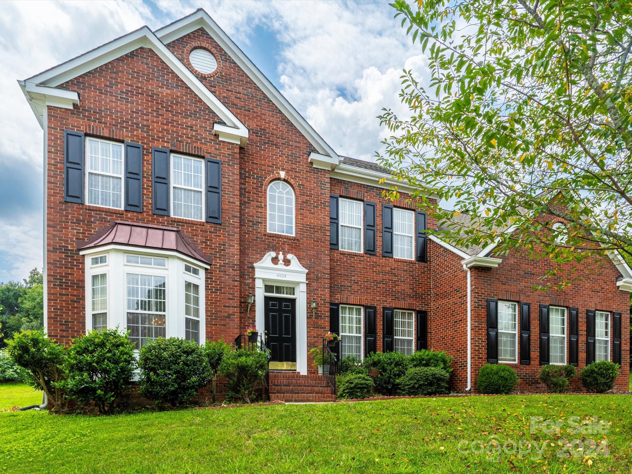 Charlotte, North Carolina, 28269, United States, 5 Bedrooms Bedrooms, ,3 BathroomsBathrooms,Residential,For Sale,1930006