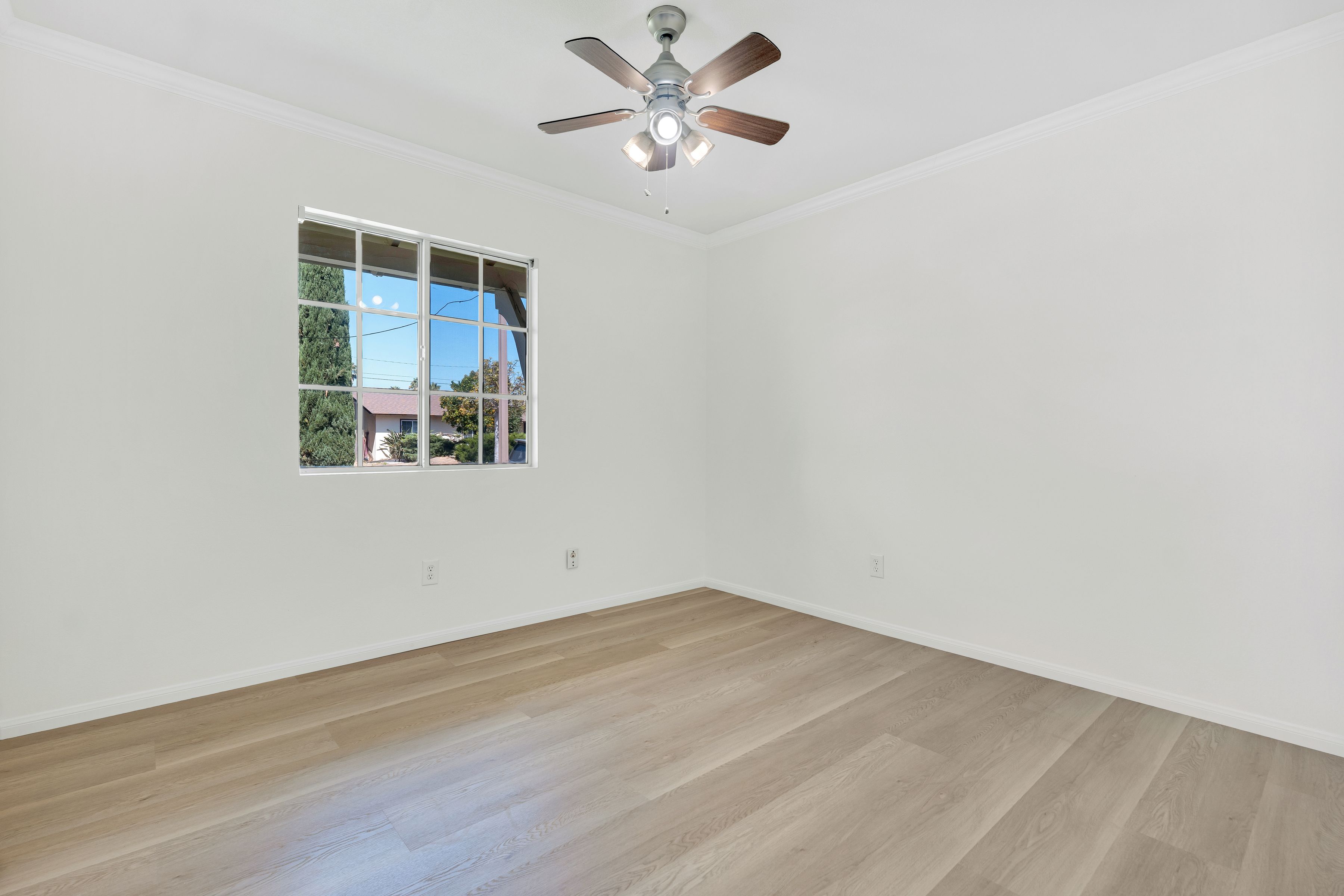  1556 Glacier Street, Simi Valley - 物件實景