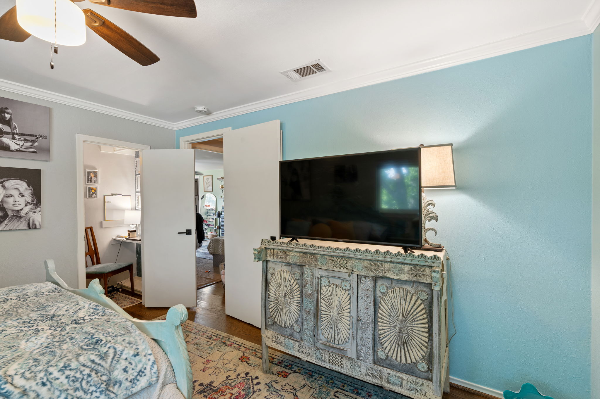  9683 Whitehurst Drive - 物件實景