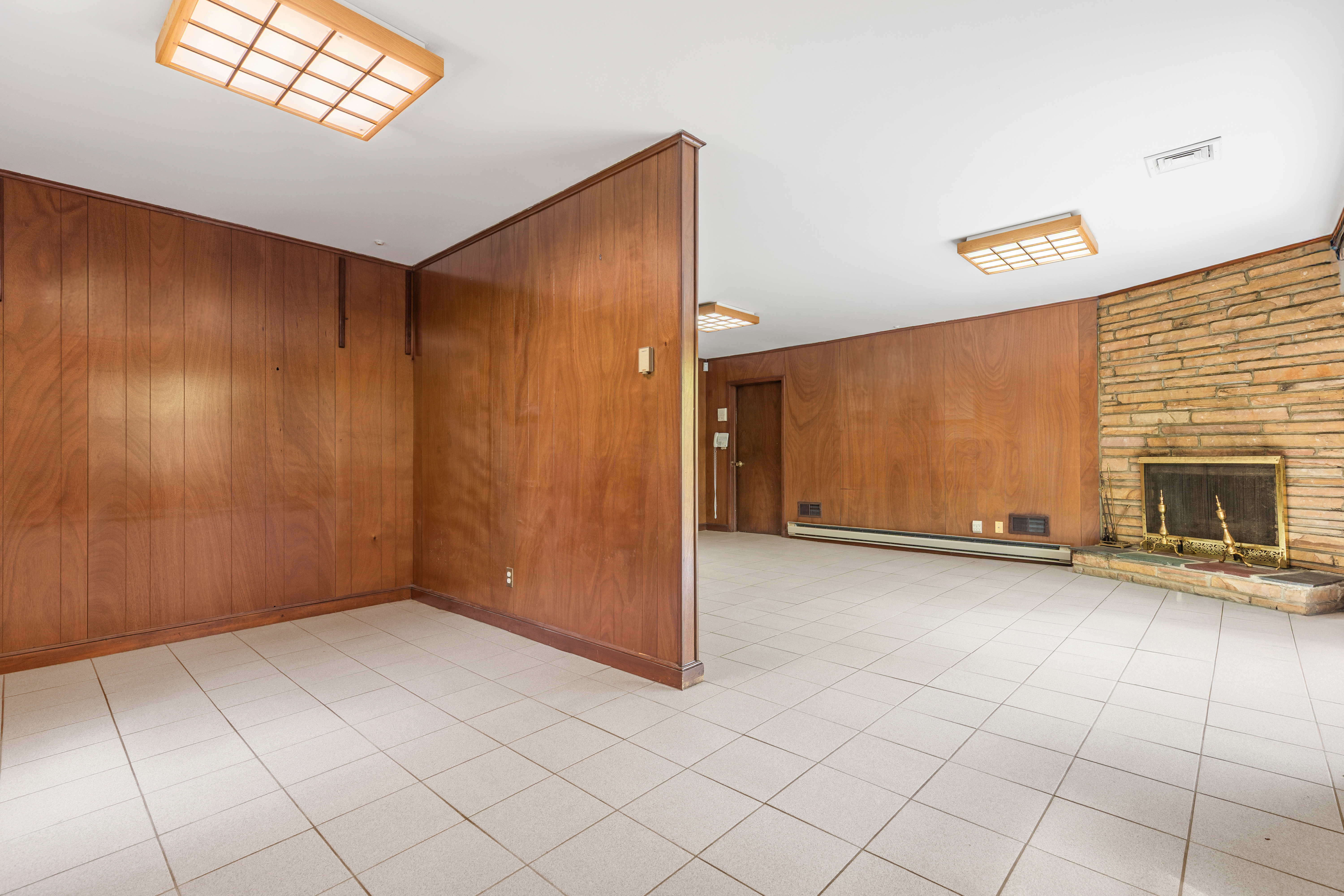  30 Claudet Way - 物件實景