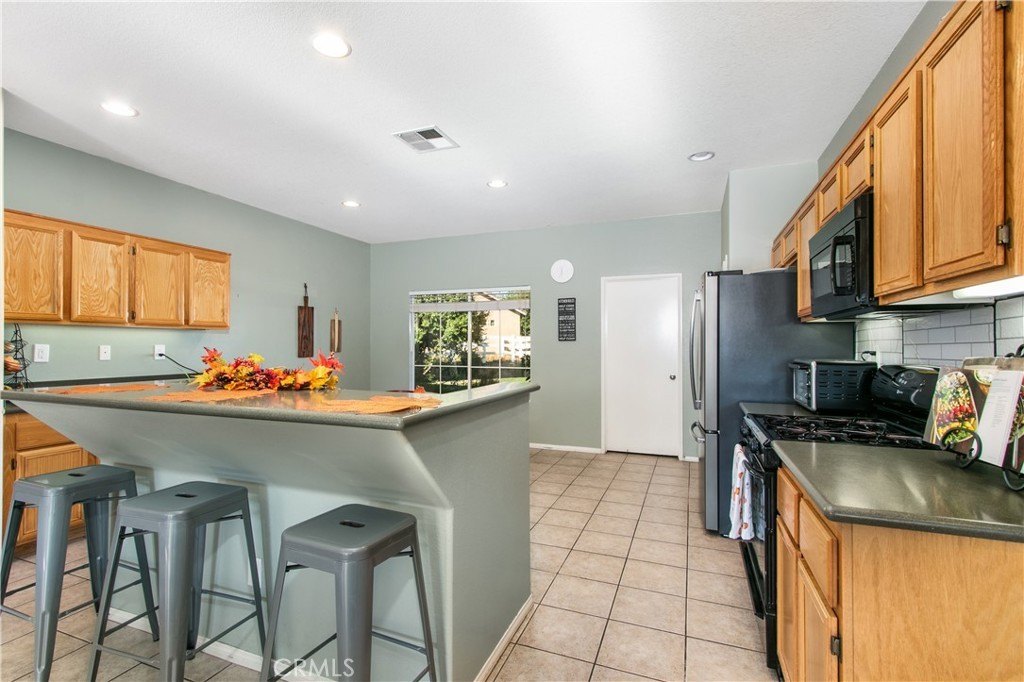 Banning, California, 92220, United States, 3 Bedrooms Bedrooms, ,2 BathroomsBathrooms,Residential,For Sale,1929042