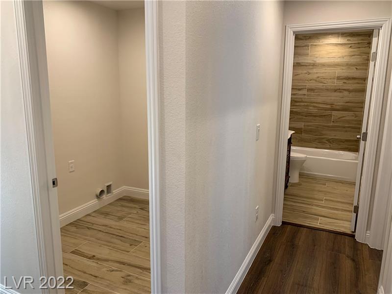 Las Vegas, Nevada, 89122, United States, 5 Bedrooms Bedrooms, ,4 BathroomsBathrooms,Residential,For Sale,2008777