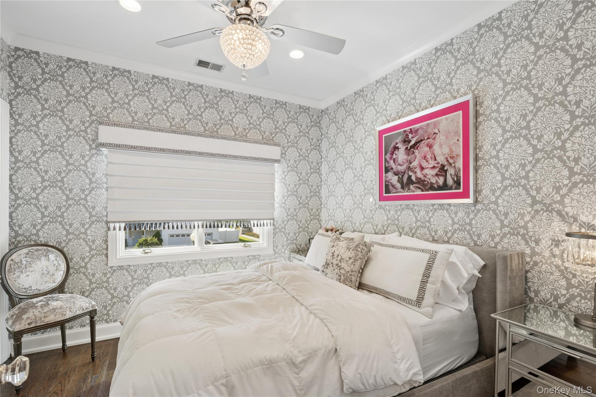  14 Esmond Avenue, Melville, NY, 11747 - 物件實景