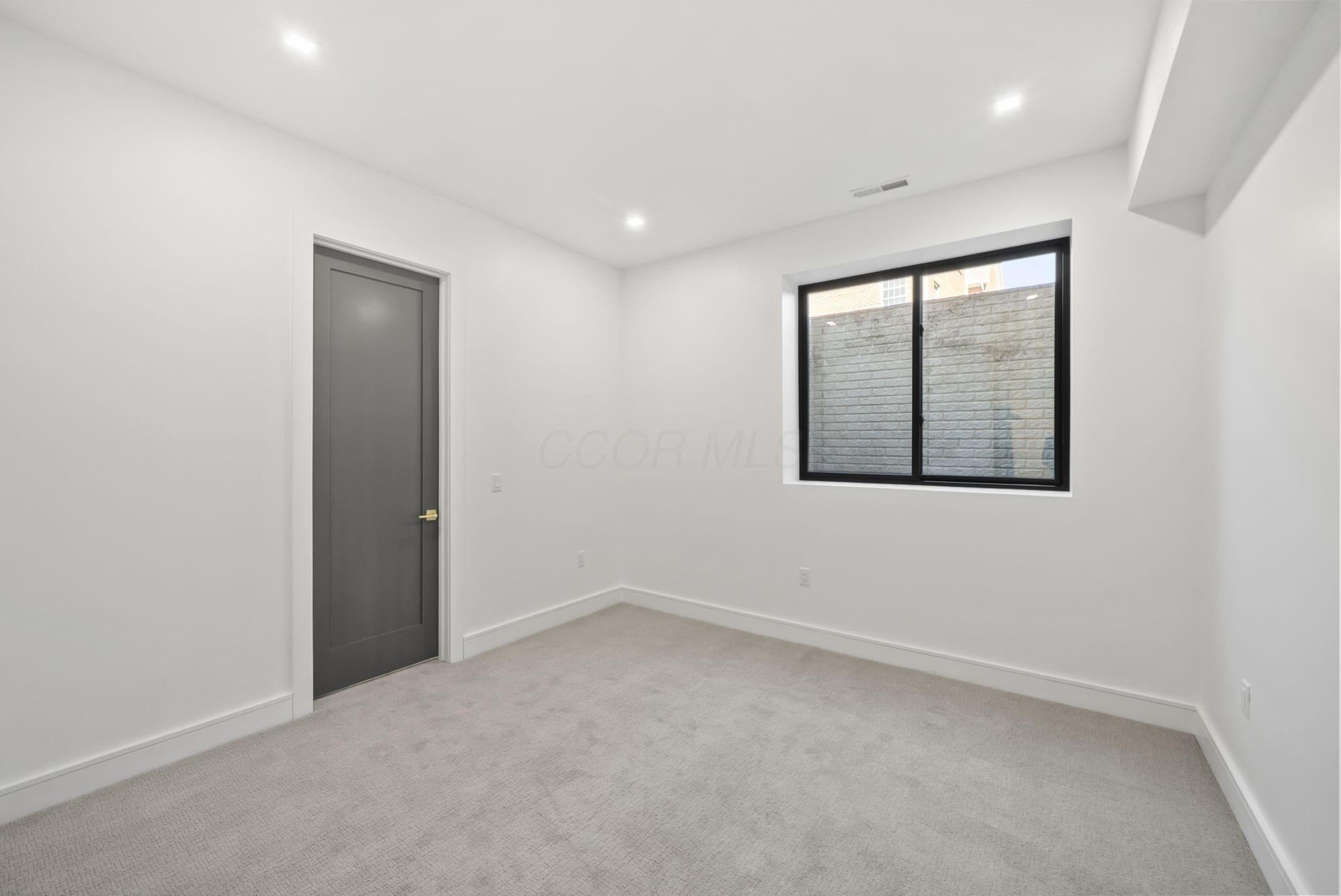  50 Wexford Drive - 物件實景