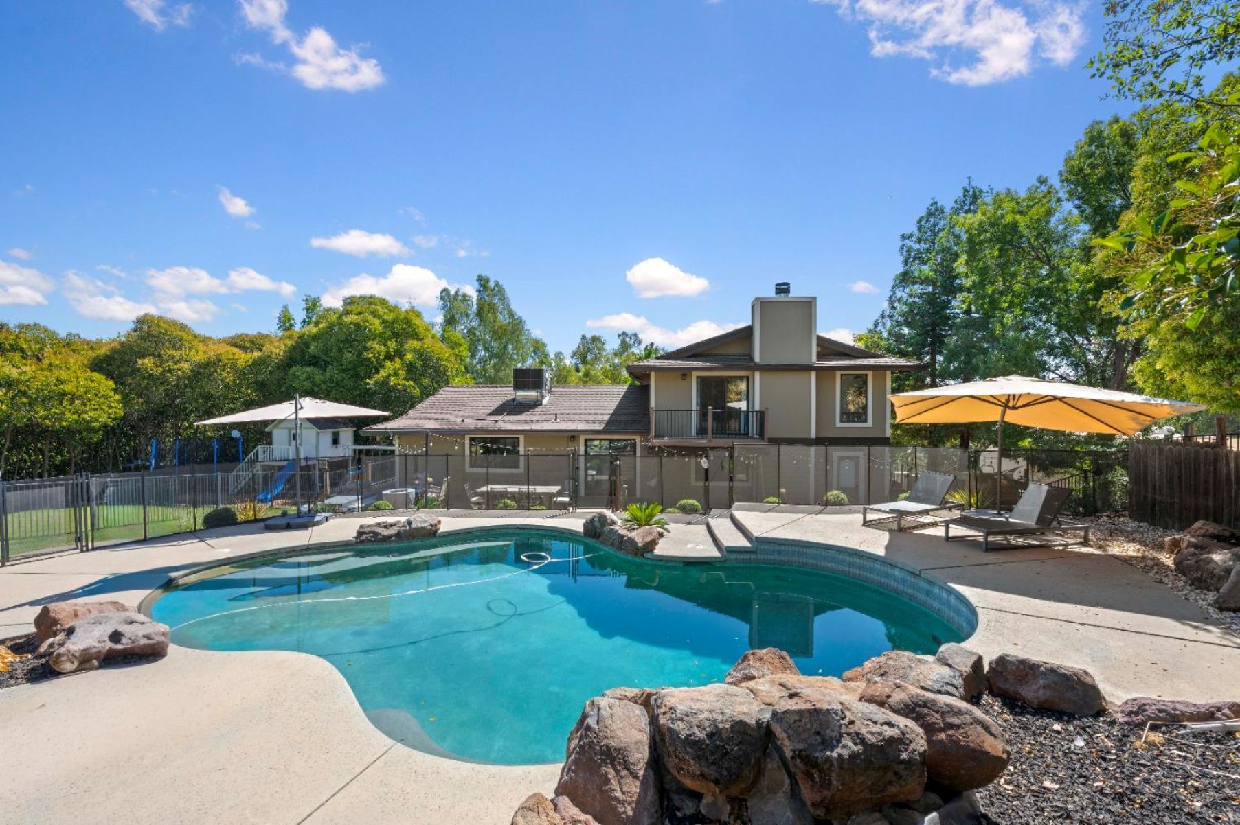  7945 Callison Road, Penryn, CA, 95663 - 物件實景