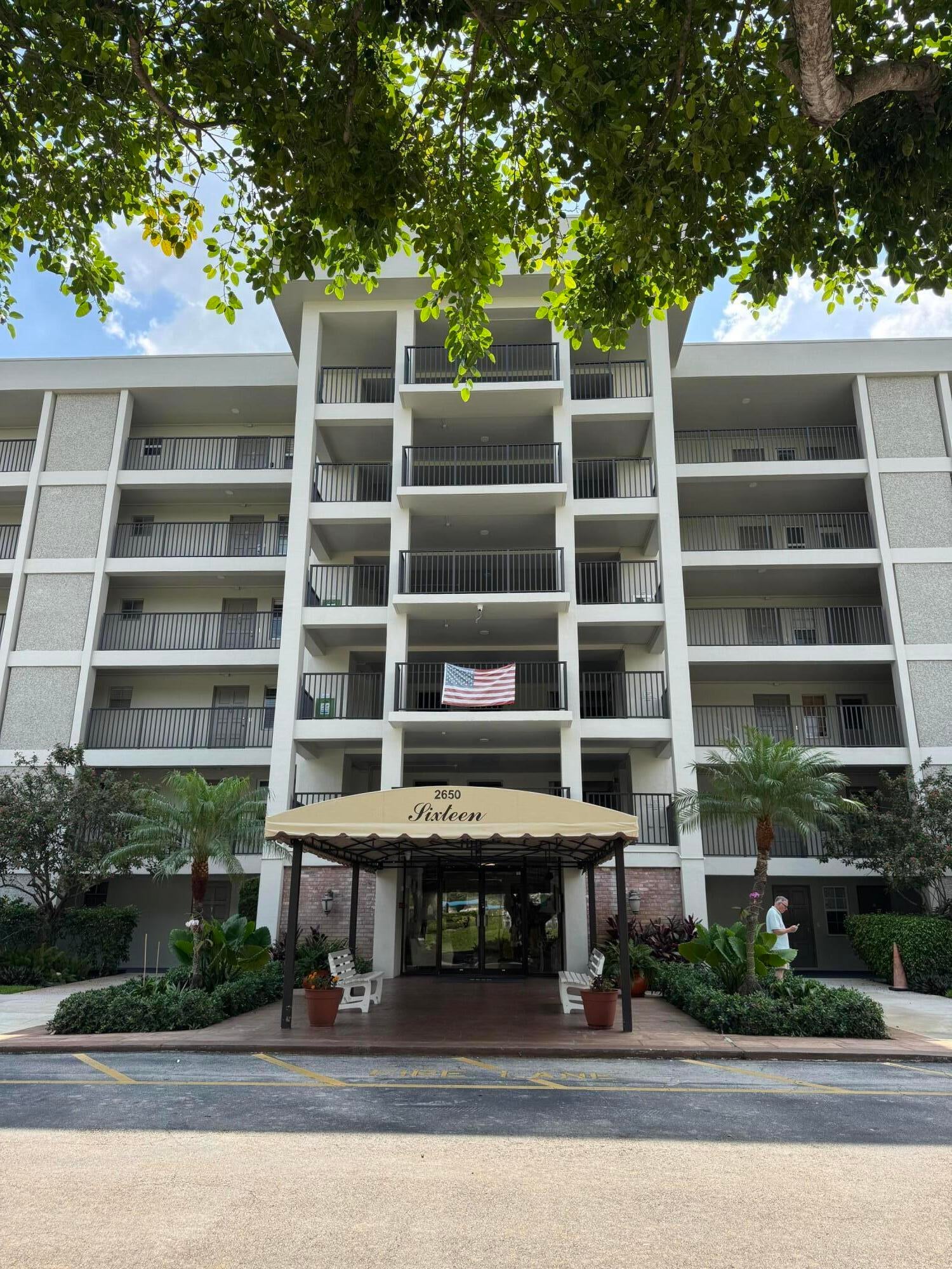 Course Dr, Pompano Beach, FL 33069