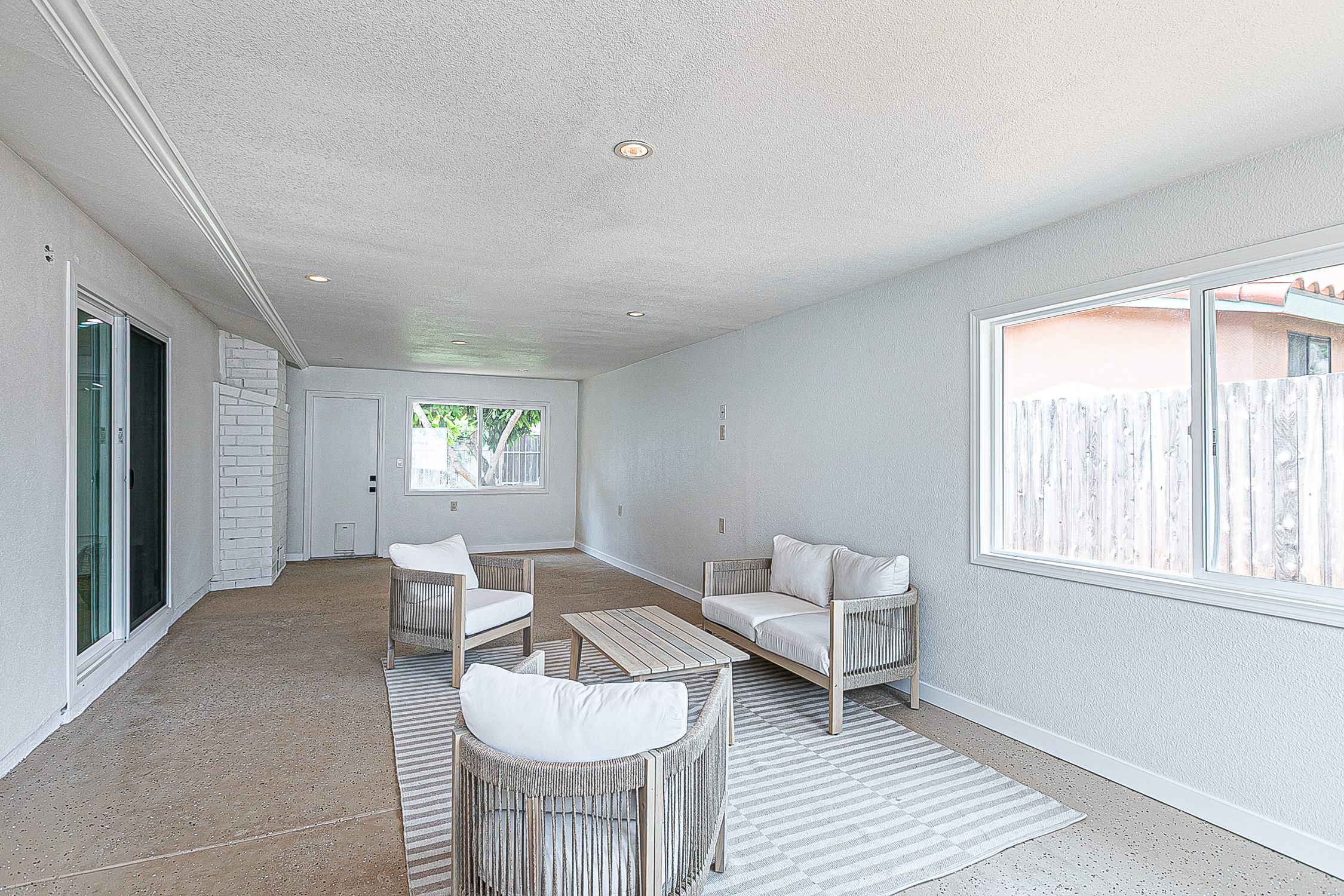 Lompoc, California, 93436, United States, 3 Bedrooms Bedrooms, ,3 BathroomsBathrooms,Residential,For Sale,1916947