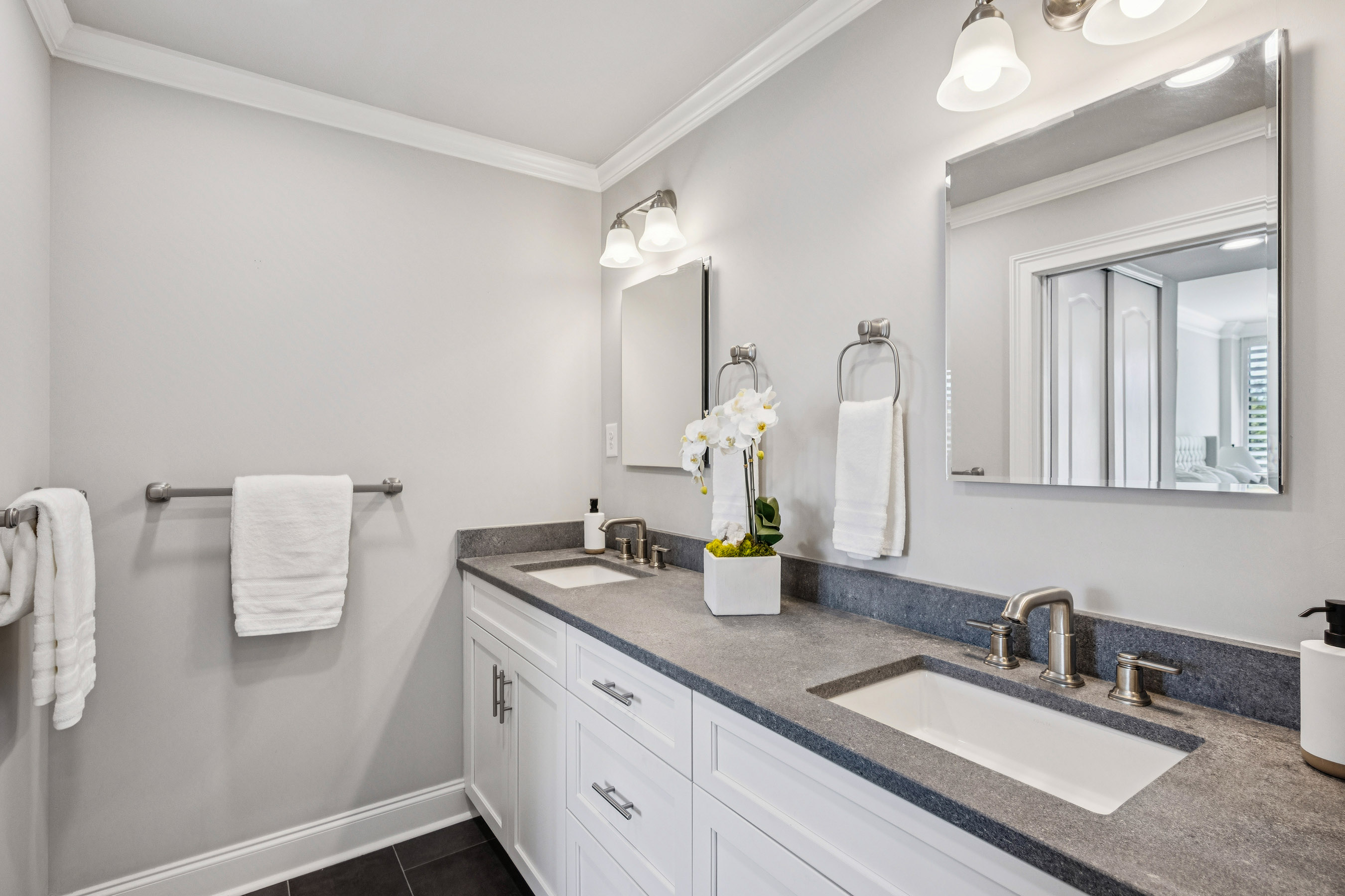 Expansive Double Unit in One of Buckhead