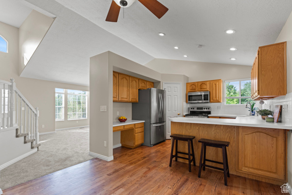 South Ogden, Utah, 84403, United States, 4 Bedrooms Bedrooms, ,3 BathroomsBathrooms,Residential,For Sale,1933681