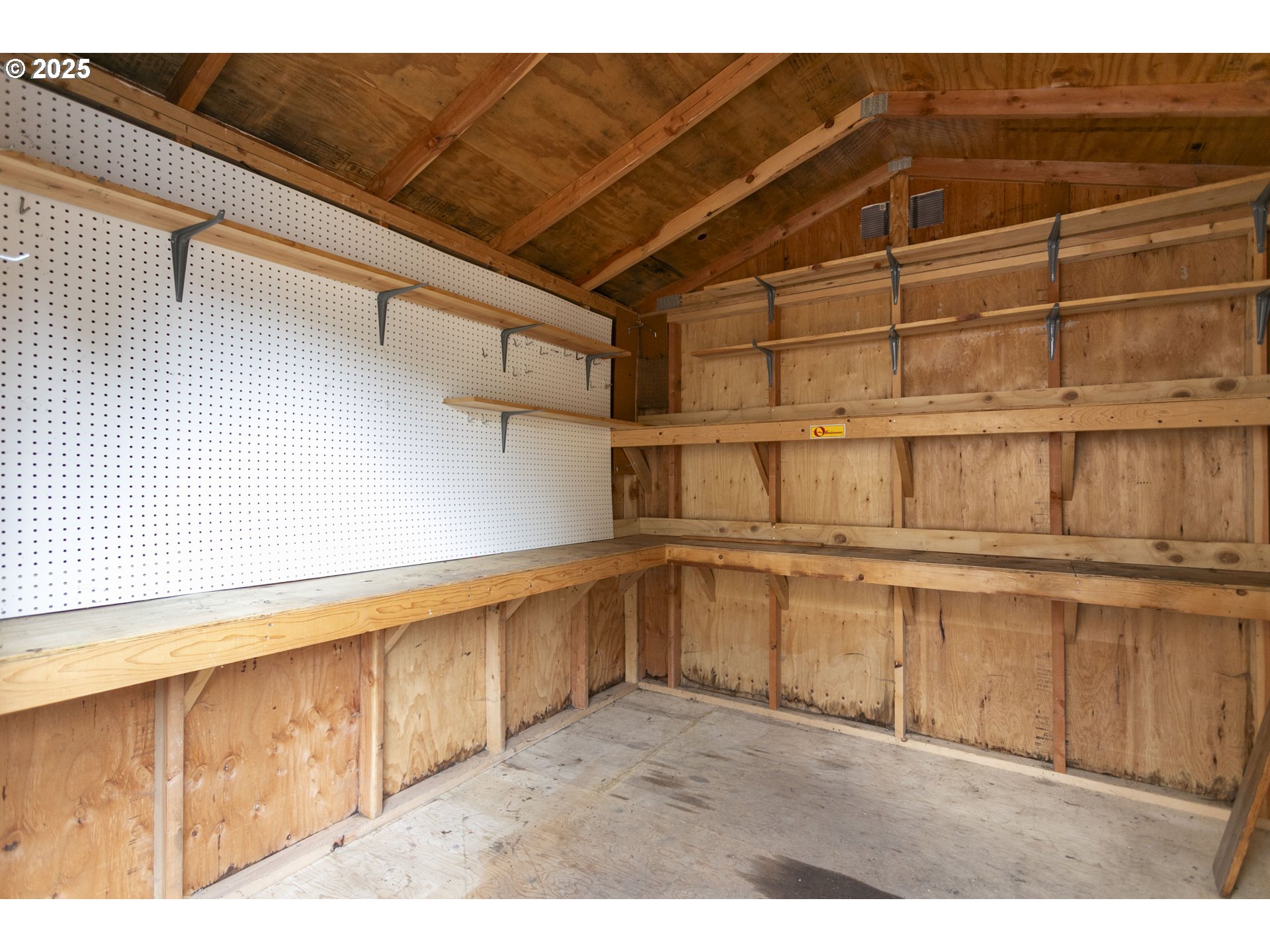 Vancouver, Washington, 98663, United States, 3 Bedrooms Bedrooms, ,1 BathroomBathrooms,Residential,For Sale,1911249