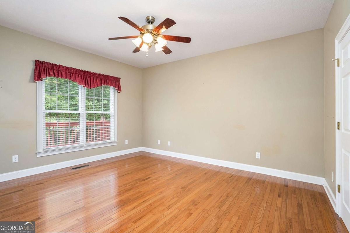 Ellijay, Georgia, 30536, United States, 5 Bedrooms Bedrooms, ,5 BathroomsBathrooms,Residential,For Sale,1859119