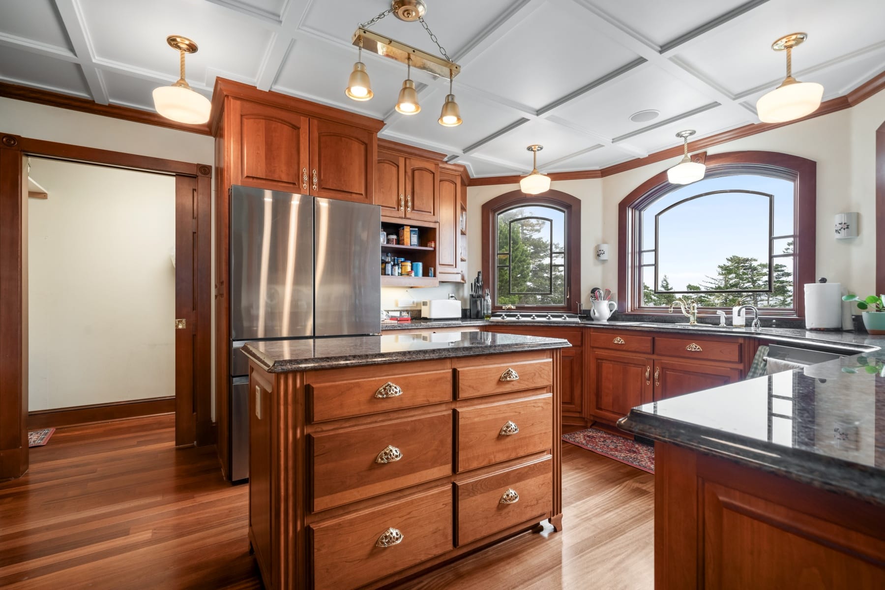  930 NW HIGHLAND DR Waldport, OR 97394 - 物件實景