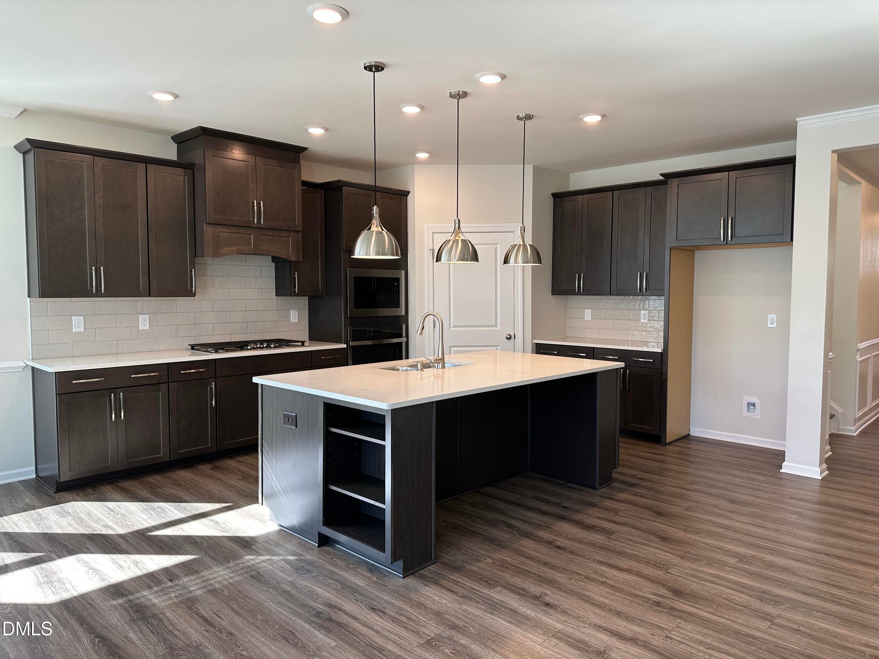 Holly Springs, North Carolina, 27540, United States, 4 Bedrooms Bedrooms, ,4 BathroomsBathrooms,Residential,For Sale,1970493