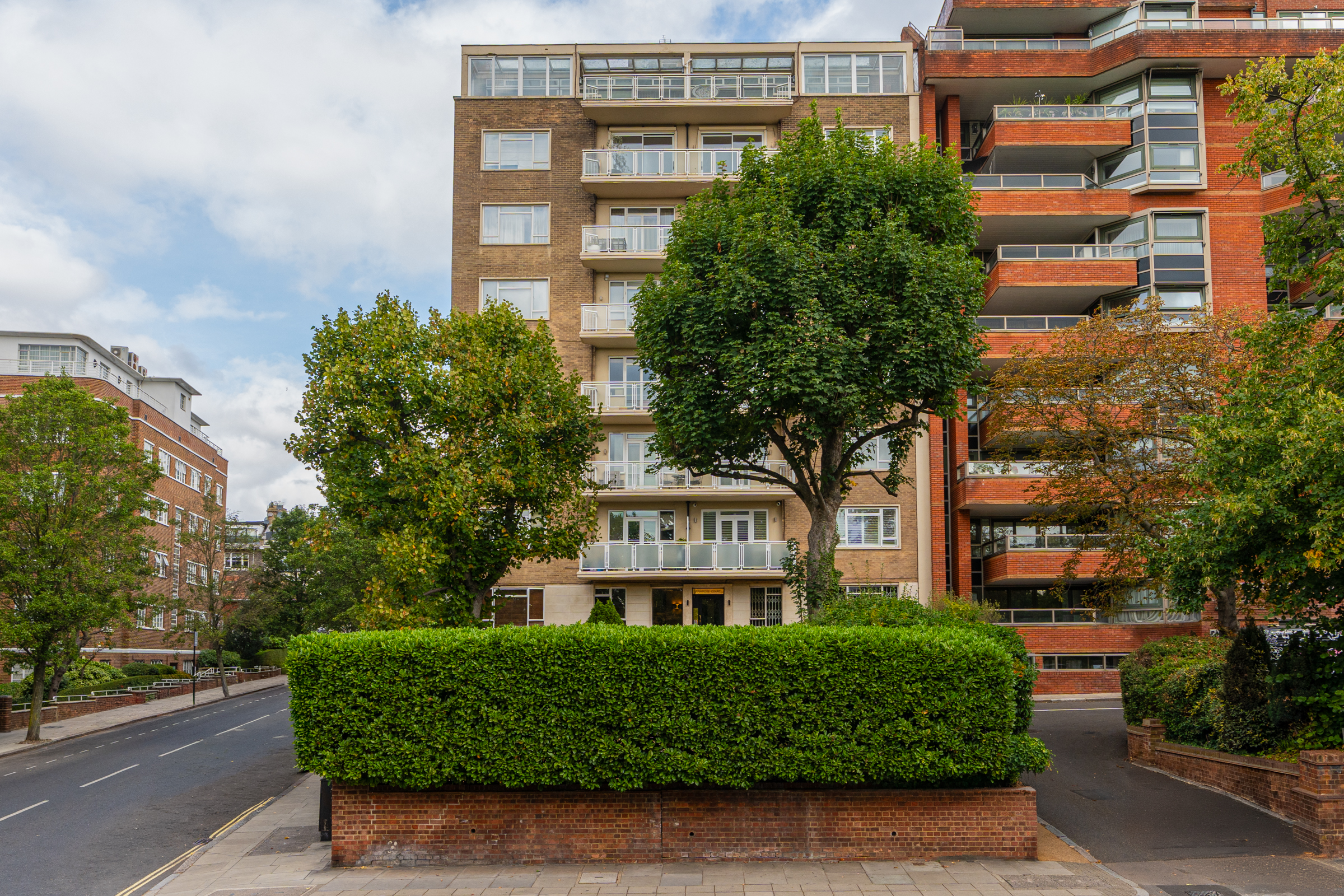  A Lateral St John’s Wood Apartment with Panoramic Regent’s Park Views - 物件實景
