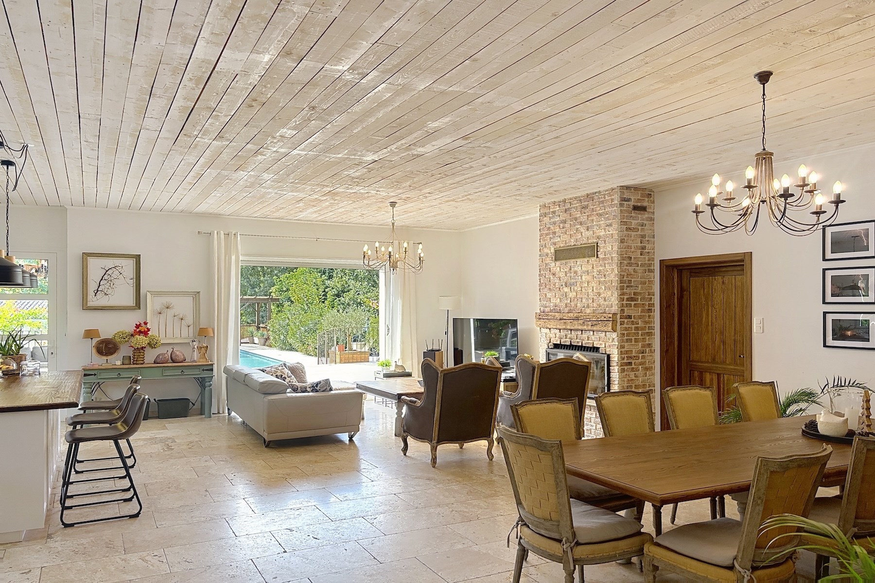  Close to the center of Uzes, Beautiful Contemporary Villa - 物件實景