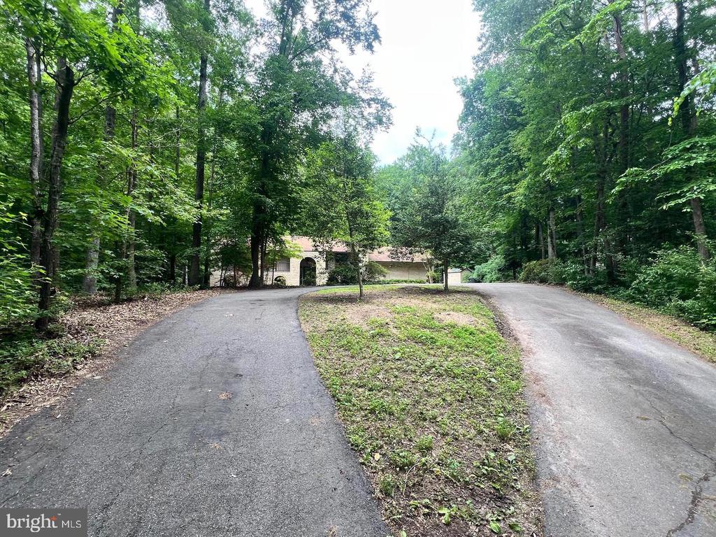 Fredericksburg, Virginia, 22405, United States, 5 Bedrooms Bedrooms, ,3 BathroomsBathrooms,Residential,For Sale,2013092