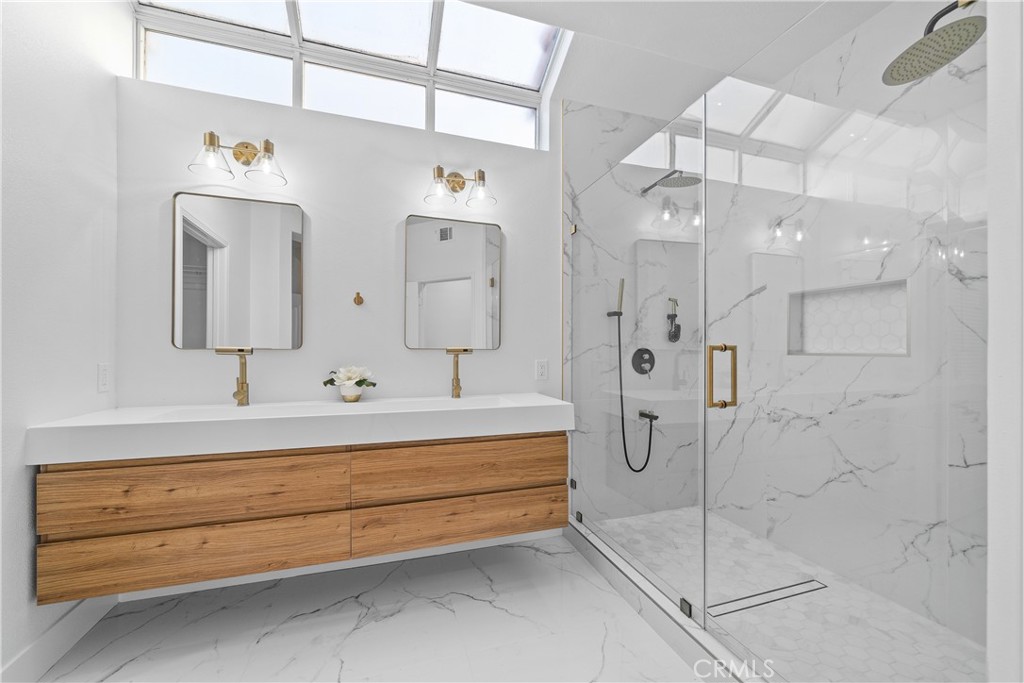 Mission Viejo, California, 92692, United States, 3 Bedrooms Bedrooms, ,3 BathroomsBathrooms,Residential,For Sale,1963093