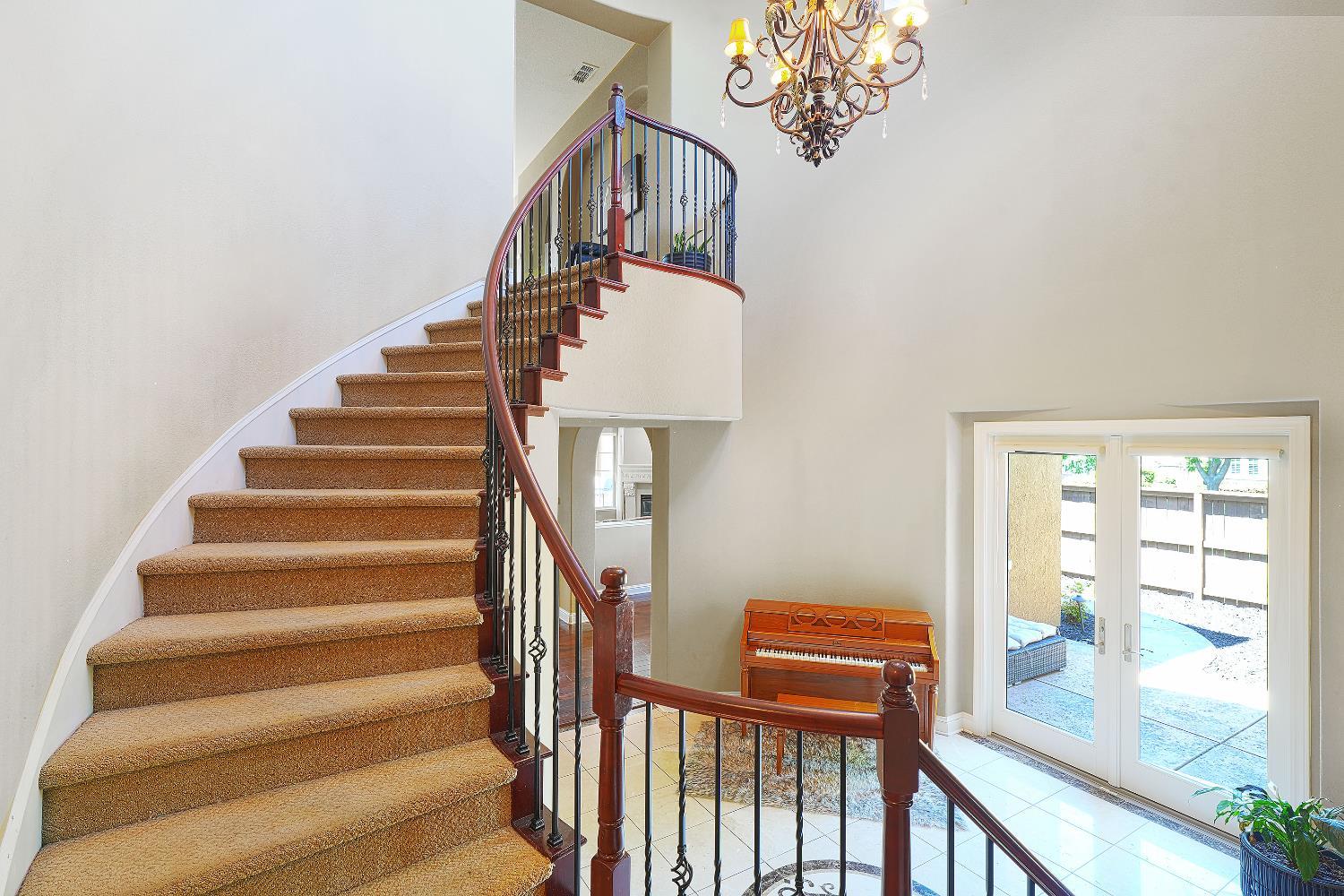 Lincoln, California, 95648, United States, 7 Bedrooms Bedrooms, ,5 BathroomsBathrooms,Residential,For Sale,1984434