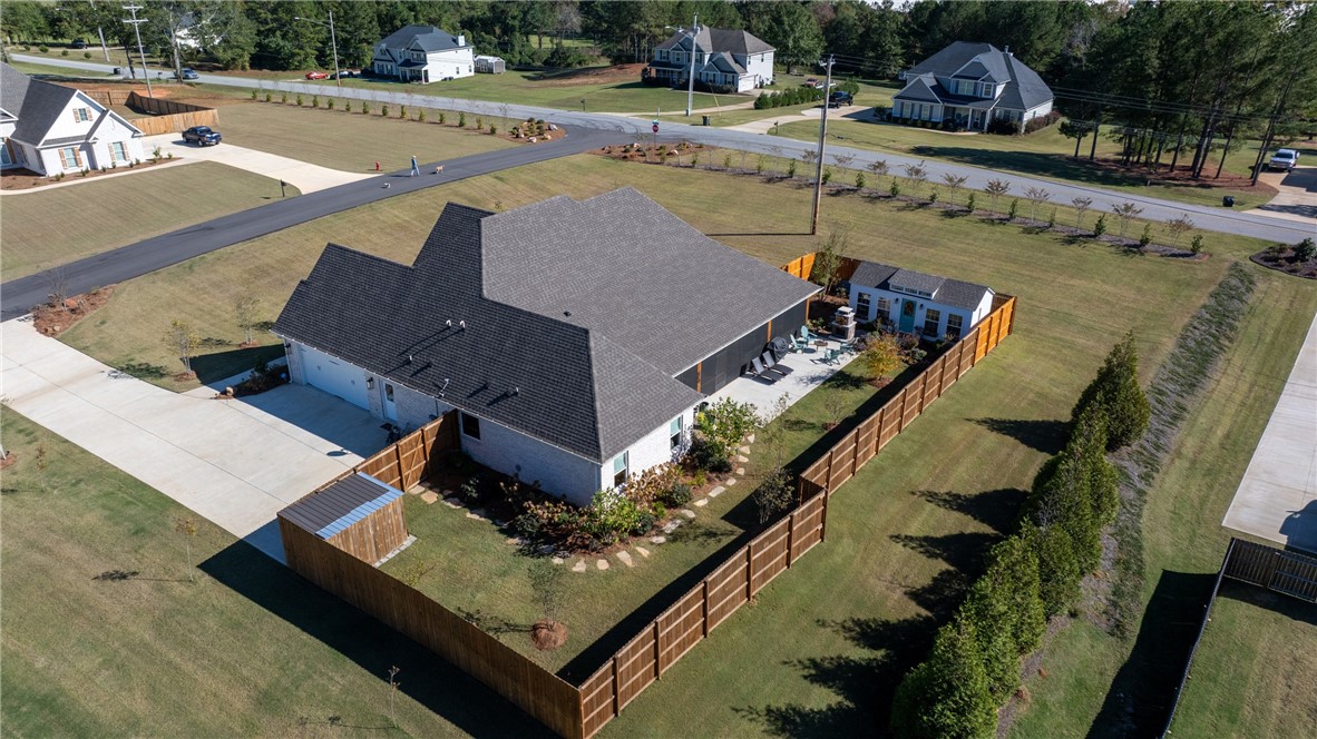 Opelika, Alabama, 36801, United States, 4 Bedrooms Bedrooms, ,3 BathroomsBathrooms,Residential,For Sale,1987548