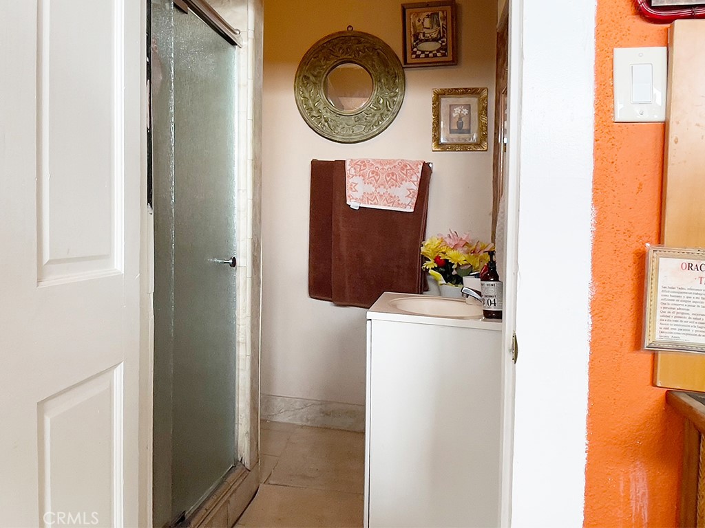 Los Angeles, California, 90065, United States, 3 Bedrooms Bedrooms, ,1 BathroomBathrooms,Residential,For Sale,1869381