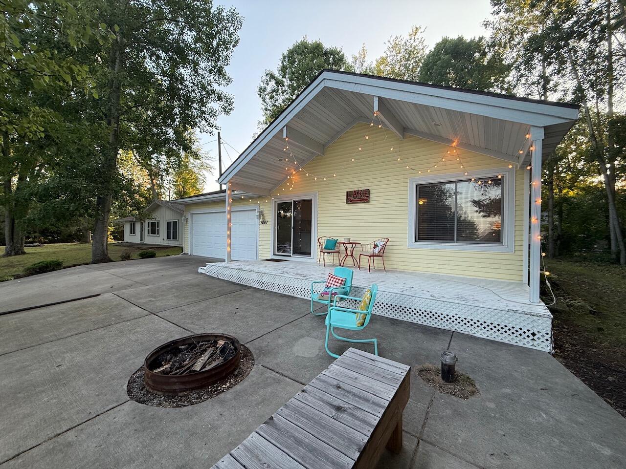 6th St, Stanwood, MI 49346 #1