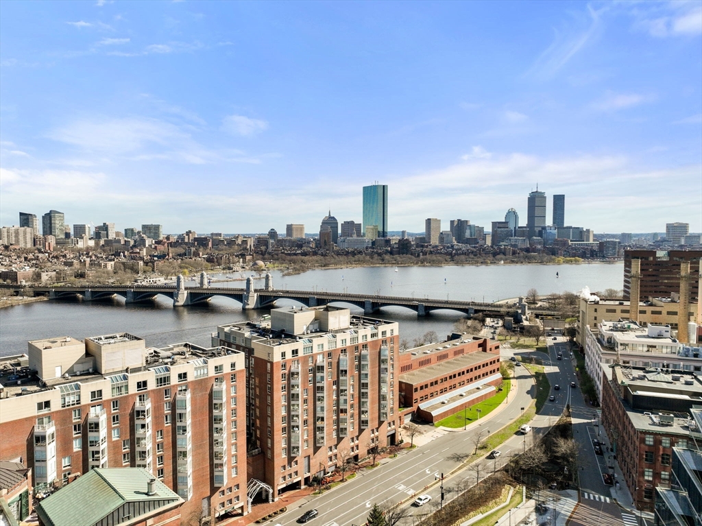 Cambridge, Massachusetts, 02142, United States, 2 Bedrooms Bedrooms, ,3 BathroomsBathrooms,Residential,For Sale,1784887