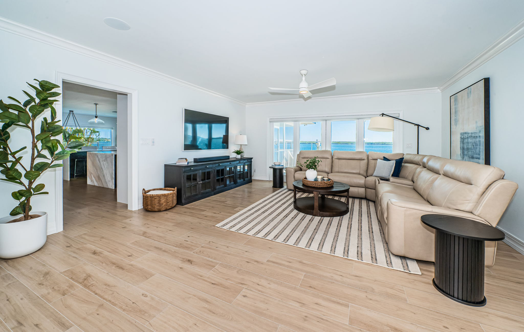 St Petersburg, Florida, 33715, United States, 4 Bedrooms Bedrooms, ,6 BathroomsBathrooms,Residential,For Sale,1978713