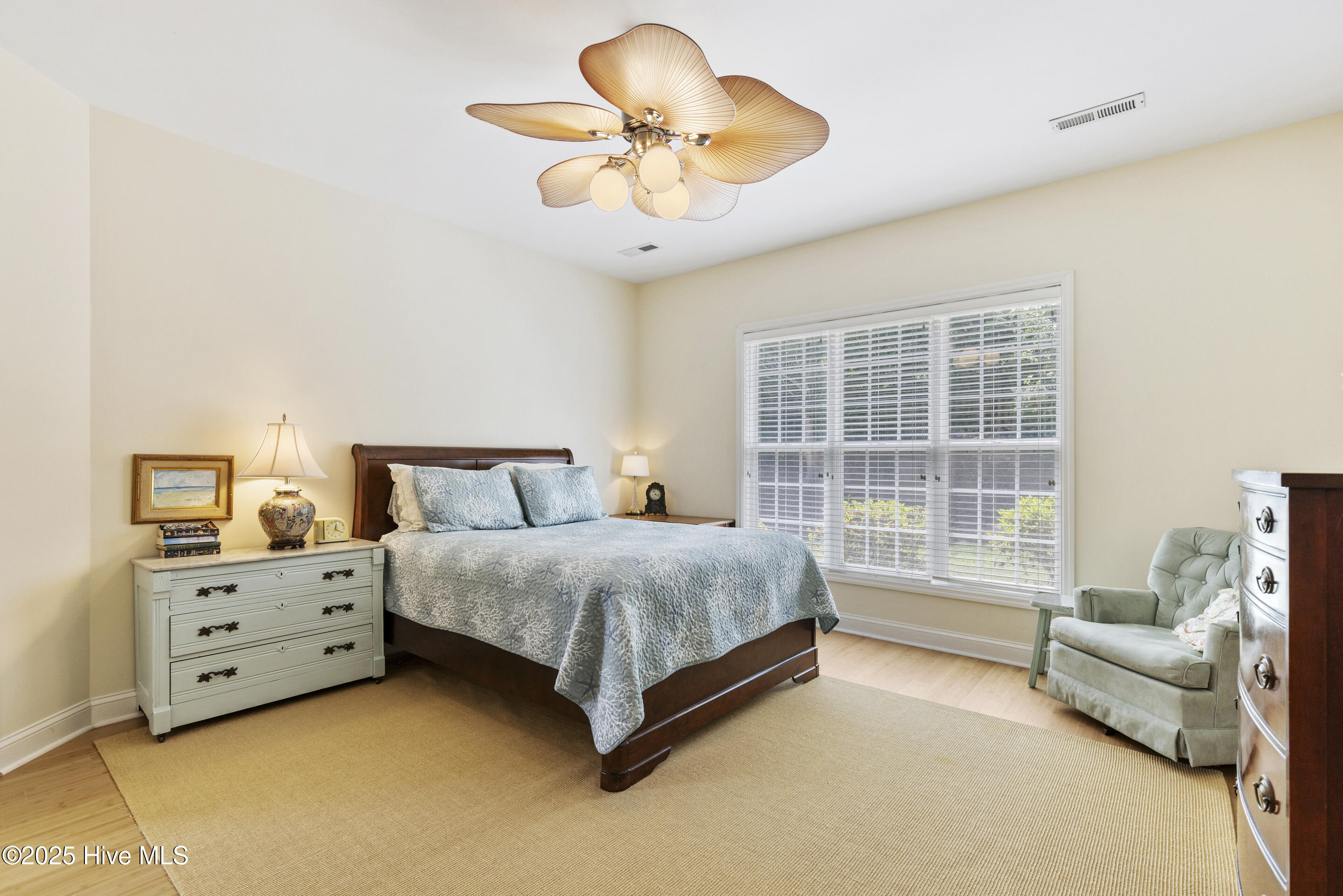 Southport, North Carolina, 28461, United States, 4 Bedrooms Bedrooms, ,3 BathroomsBathrooms,Residential,For Sale,1793848