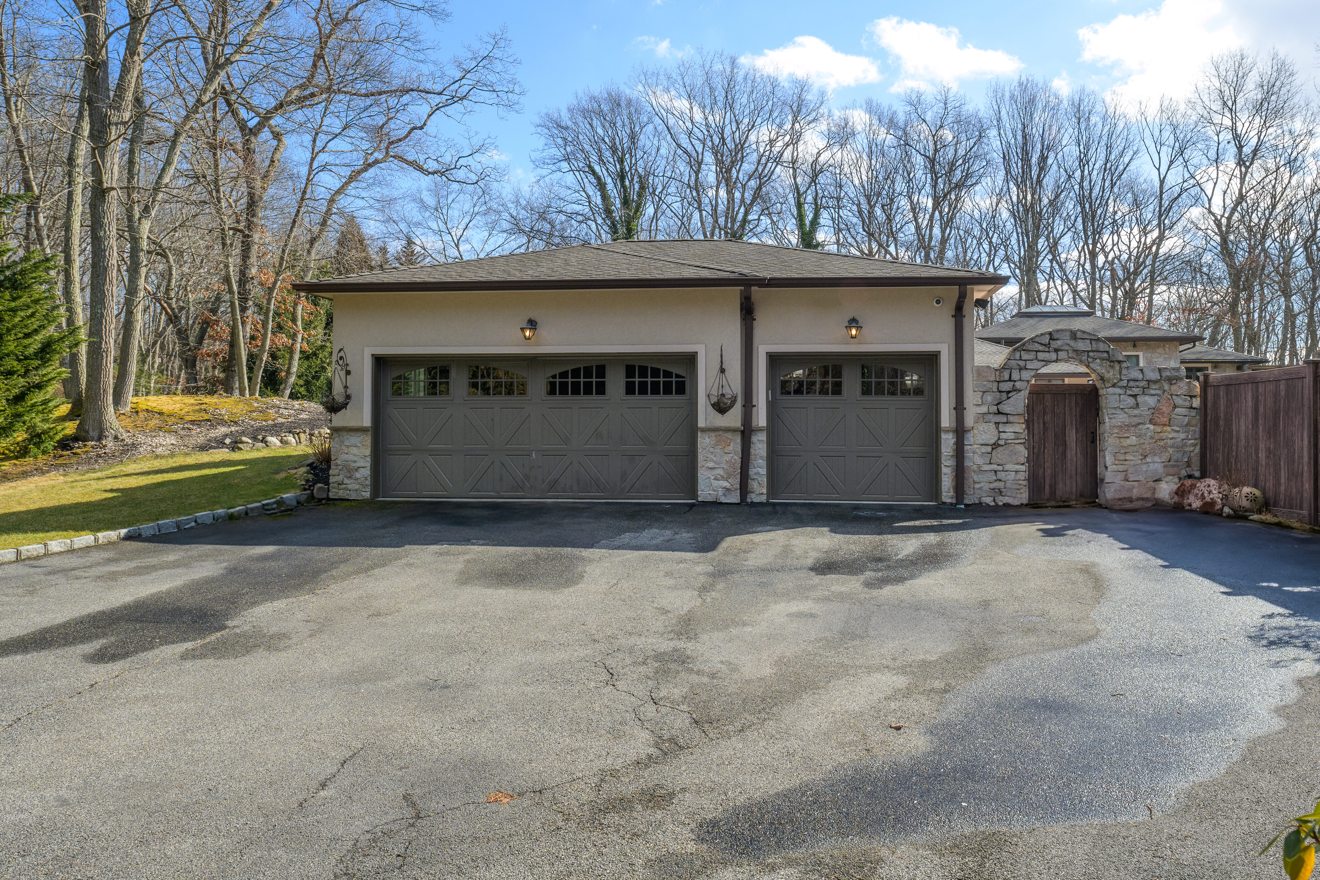  121 Laurel Lane, Laurel Hollow, NY, 11791 - 物件實景