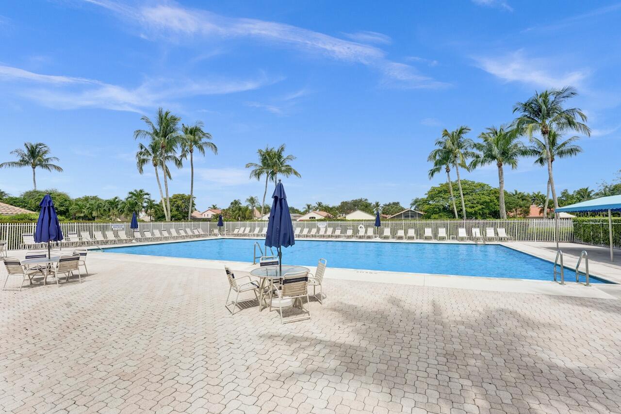 Lake Worth, Florida, 33463, United States, 3 Bedrooms Bedrooms, ,3 BathroomsBathrooms,Residential,For Sale,1905874