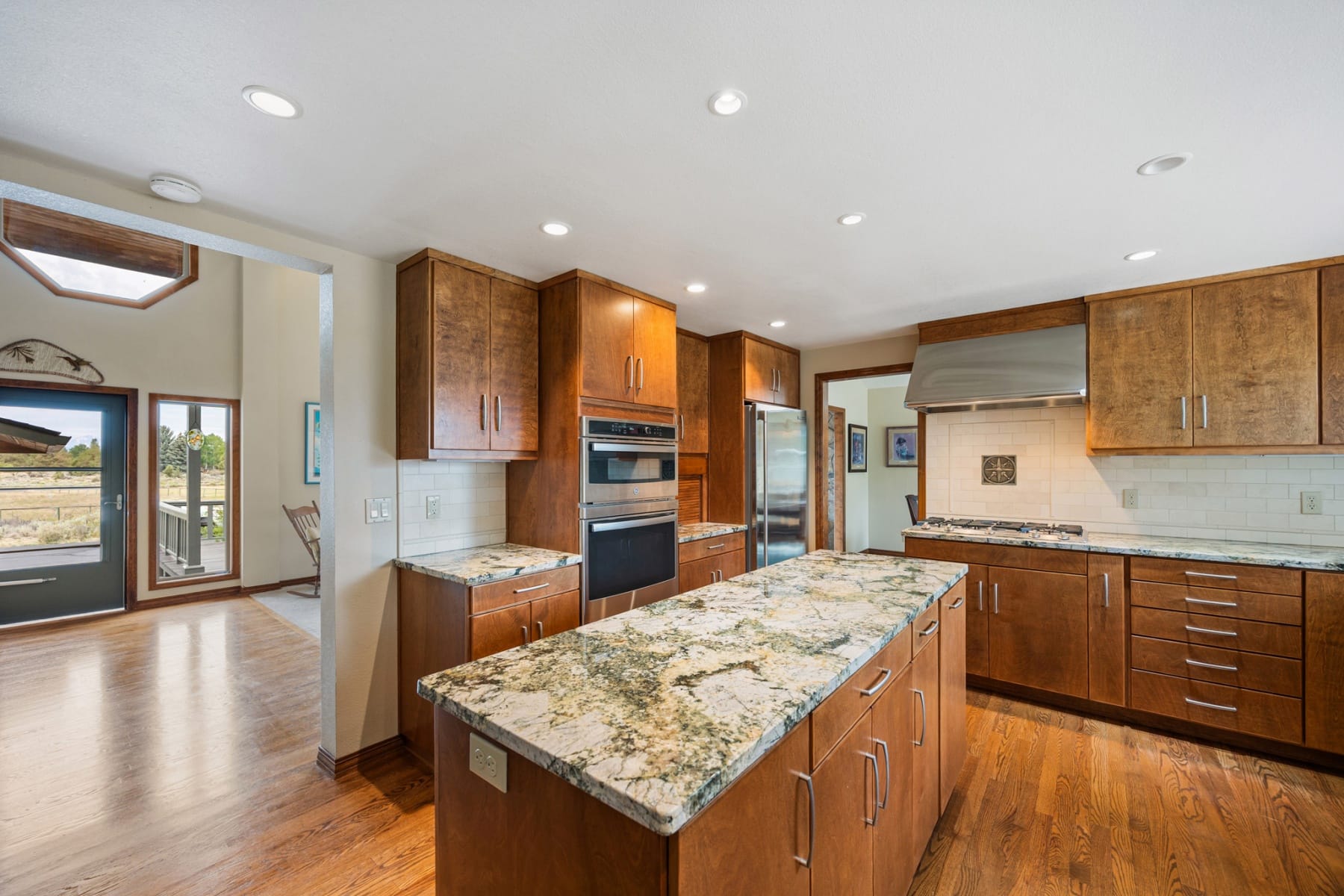  61670 Somerset Drive Bend, OR 97702 - 物件實景