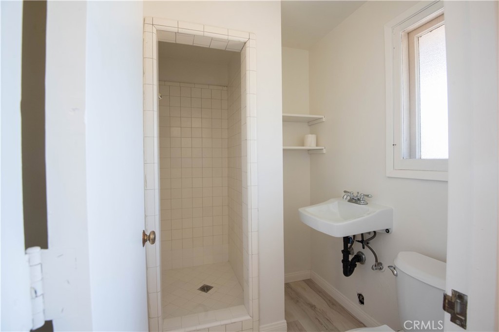 Riverside, California, 92506, United States, 4 Bedrooms Bedrooms, ,3 BathroomsBathrooms,Residential,For Sale,1926209