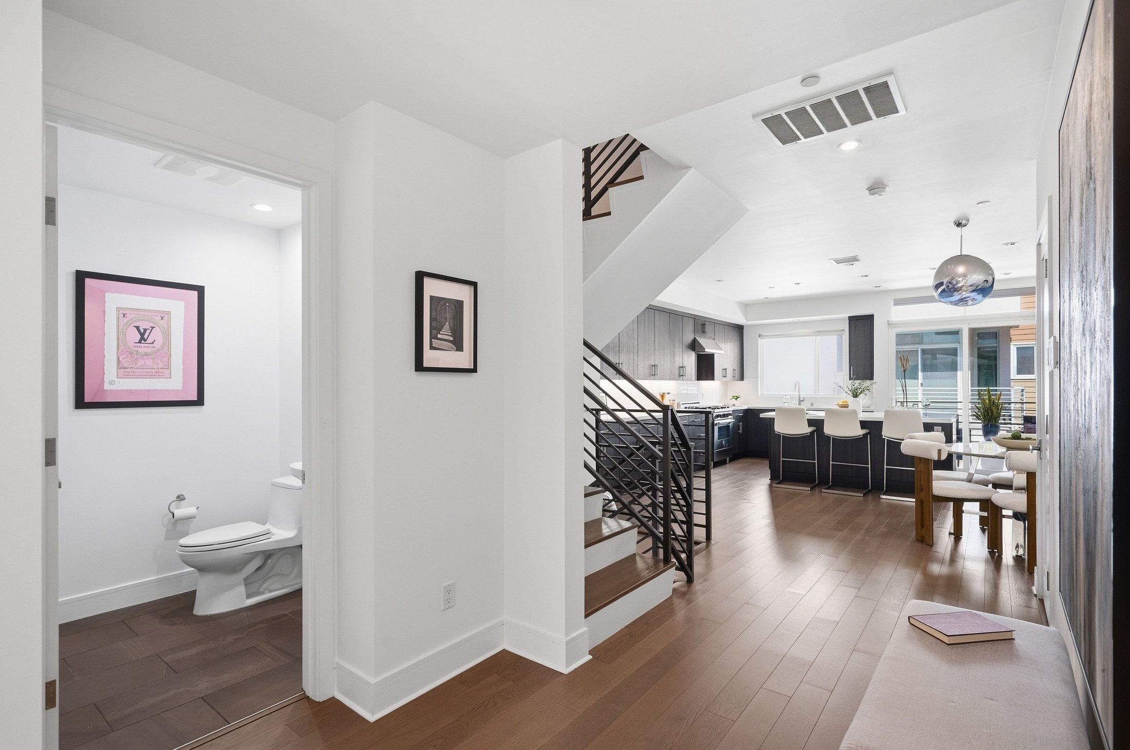  1400 North Fuller Avenue - 物件實景