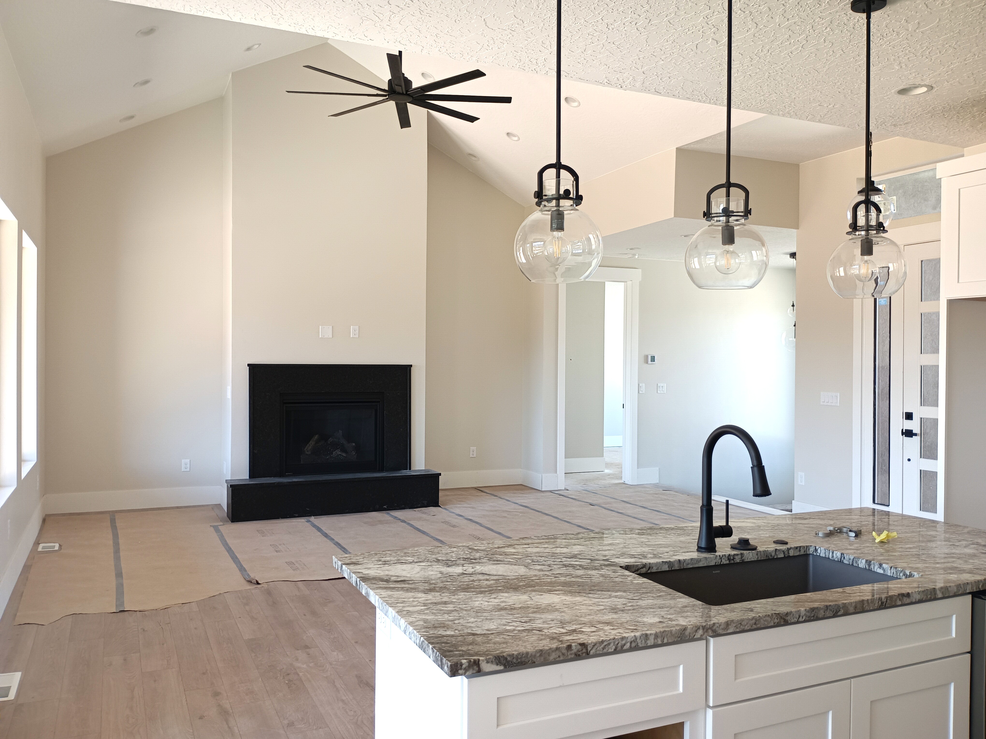 Cedar City, Utah, 84720, United States, 6 Bedrooms Bedrooms, ,4 BathroomsBathrooms,Residential,For Sale,1983360