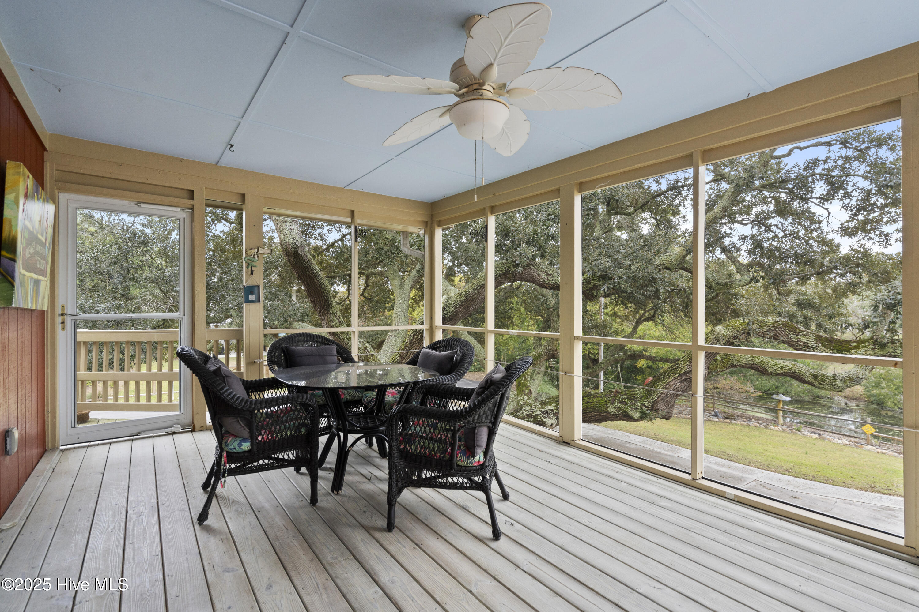 Emerald Isle, North Carolina, 28594, United States, 3 Bedrooms Bedrooms, ,3 BathroomsBathrooms,Residential,For Sale,1991113