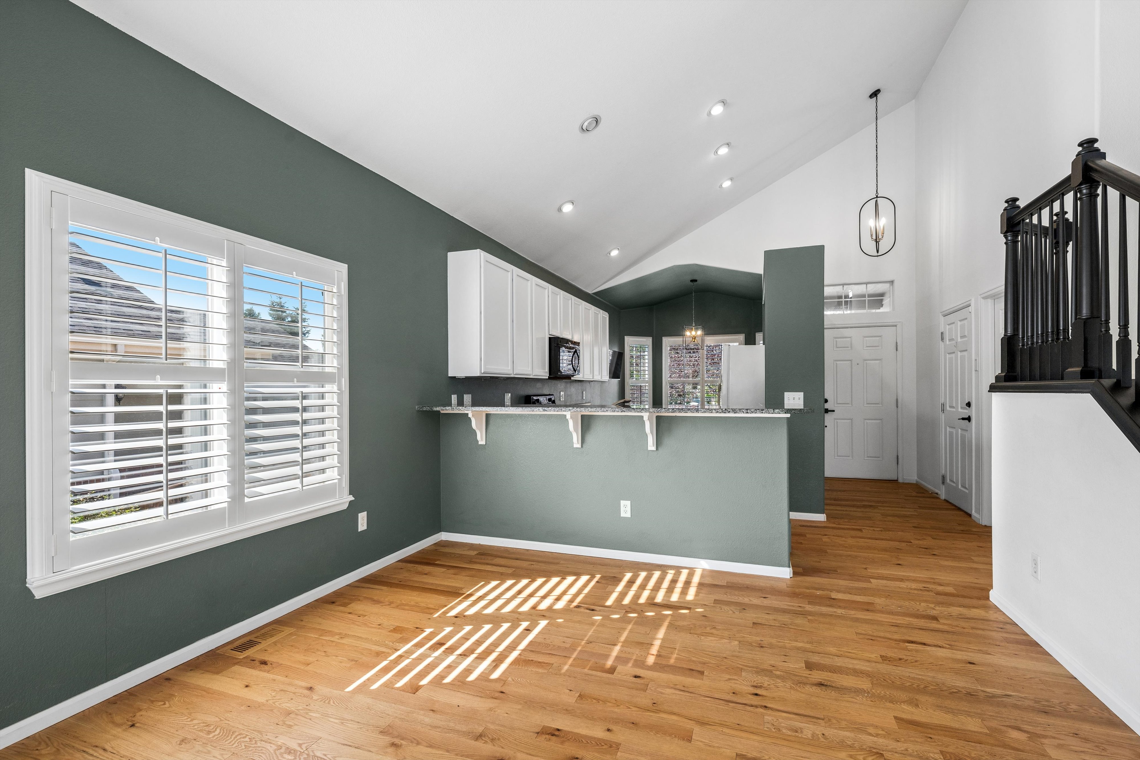  Updated 2 Story Home on the Fairway of Rocky Mountain National Golf Course - 物件實景