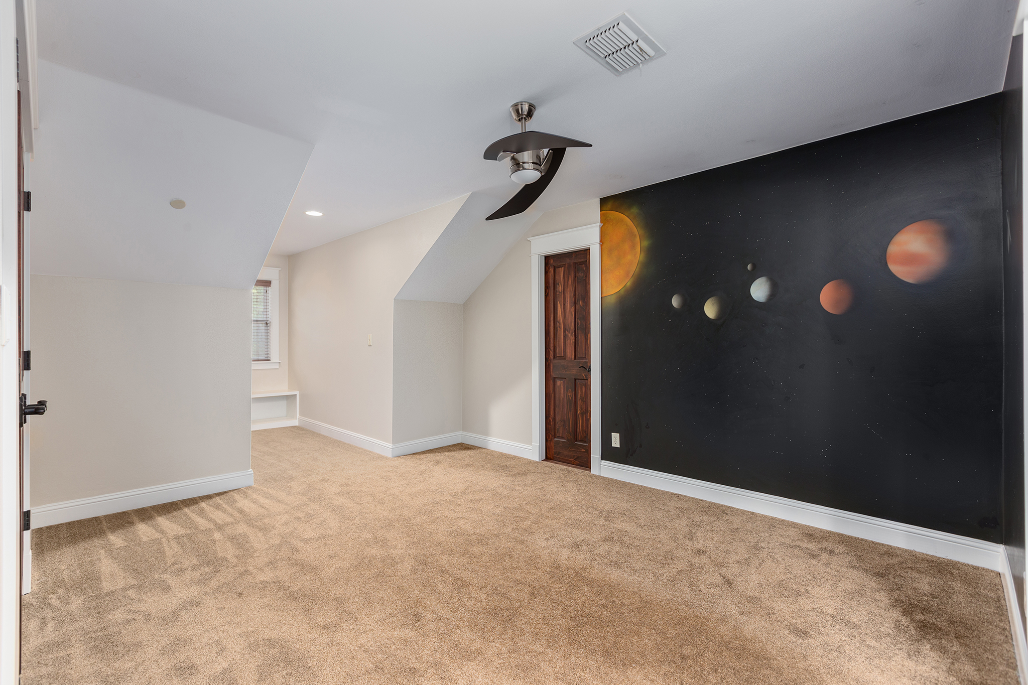 Bronson, Texas, 75930, United States, 5 Bedrooms Bedrooms, ,4 BathroomsBathrooms,Residential,For Sale,1944526