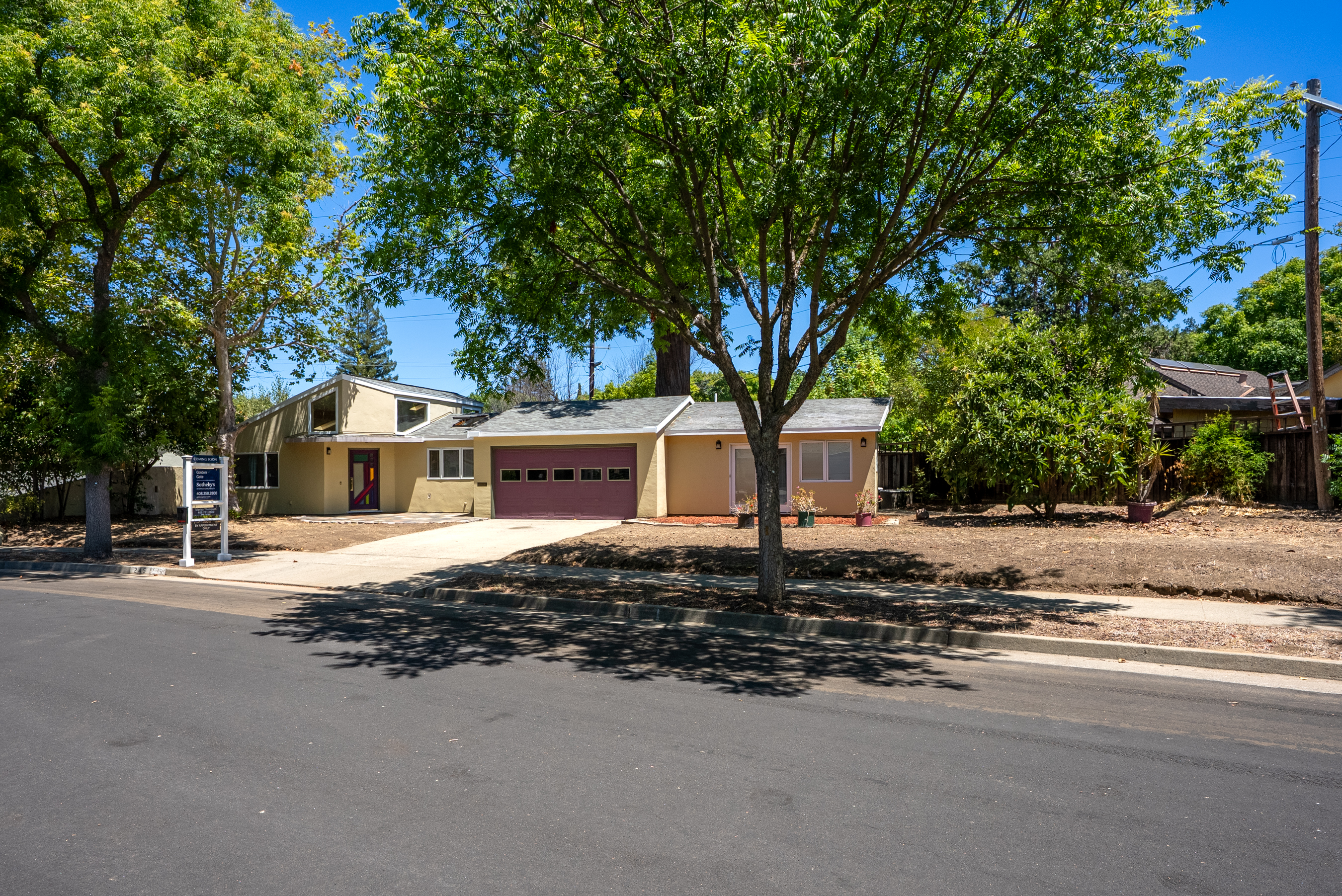  Corner Lot Retreat in the Heart of Los Gatos’ Vasona Corridor - 物件實景