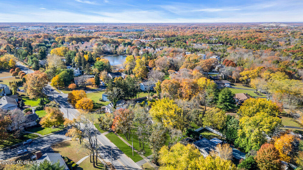 Tinton Falls, New Jersey, 07712, United States, 3 Bedrooms Bedrooms, ,2 BathroomsBathrooms,Residential,For Sale,1987767