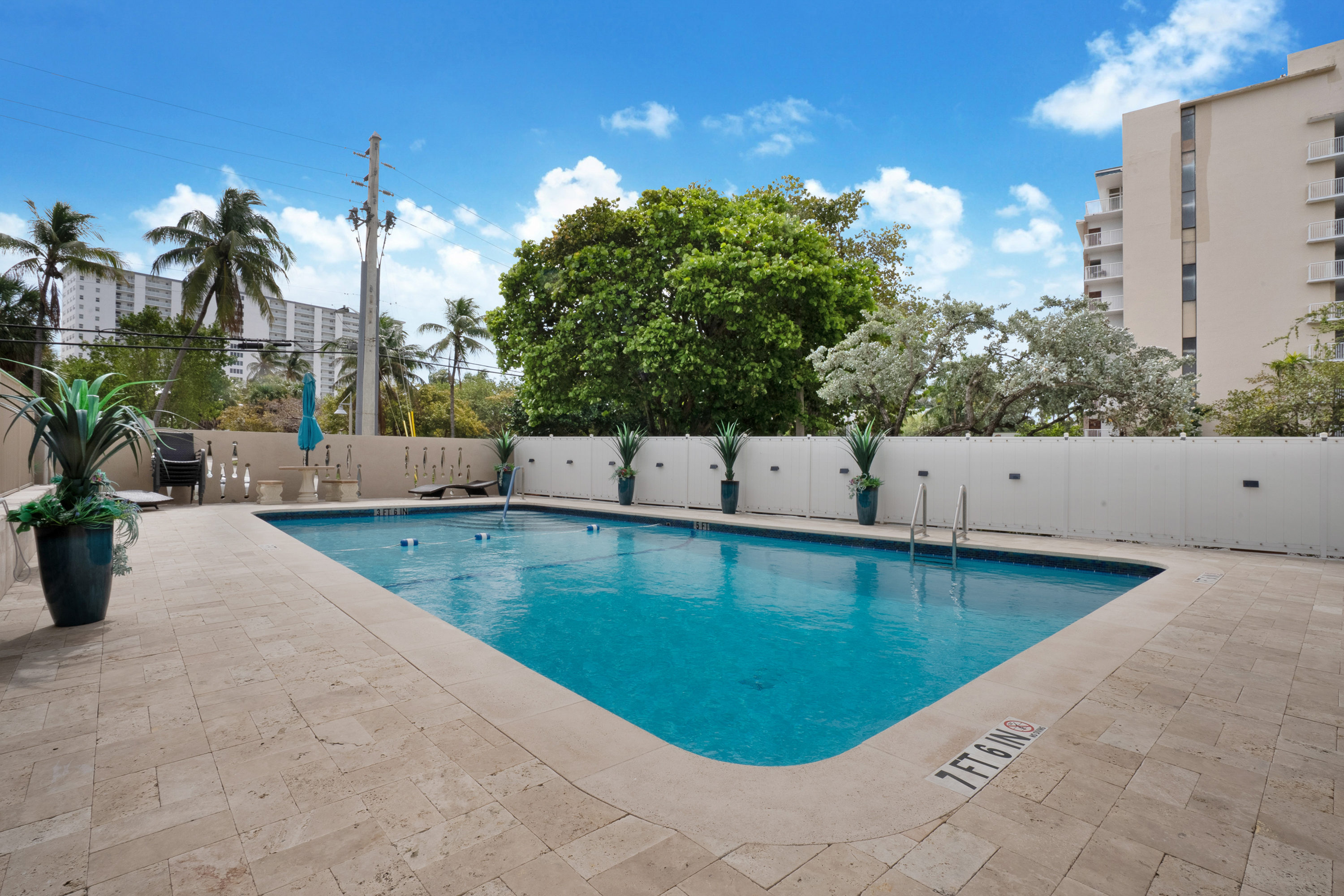  201 N Riverside Drive, Pompano Beach, FL, 33062 - 物件實景