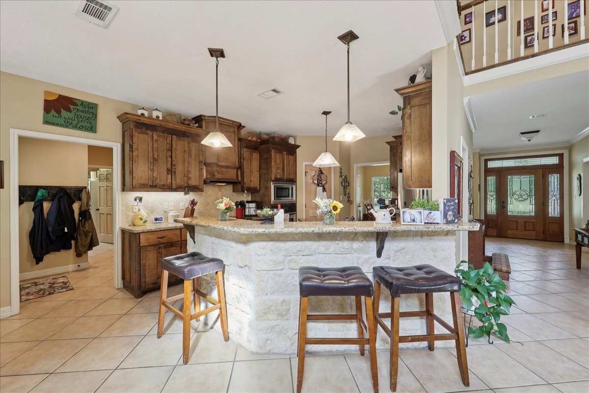 Kountze, Texas, 77625, United States, 5 Bedrooms Bedrooms, ,4 BathroomsBathrooms,Residential,For Sale,1903707