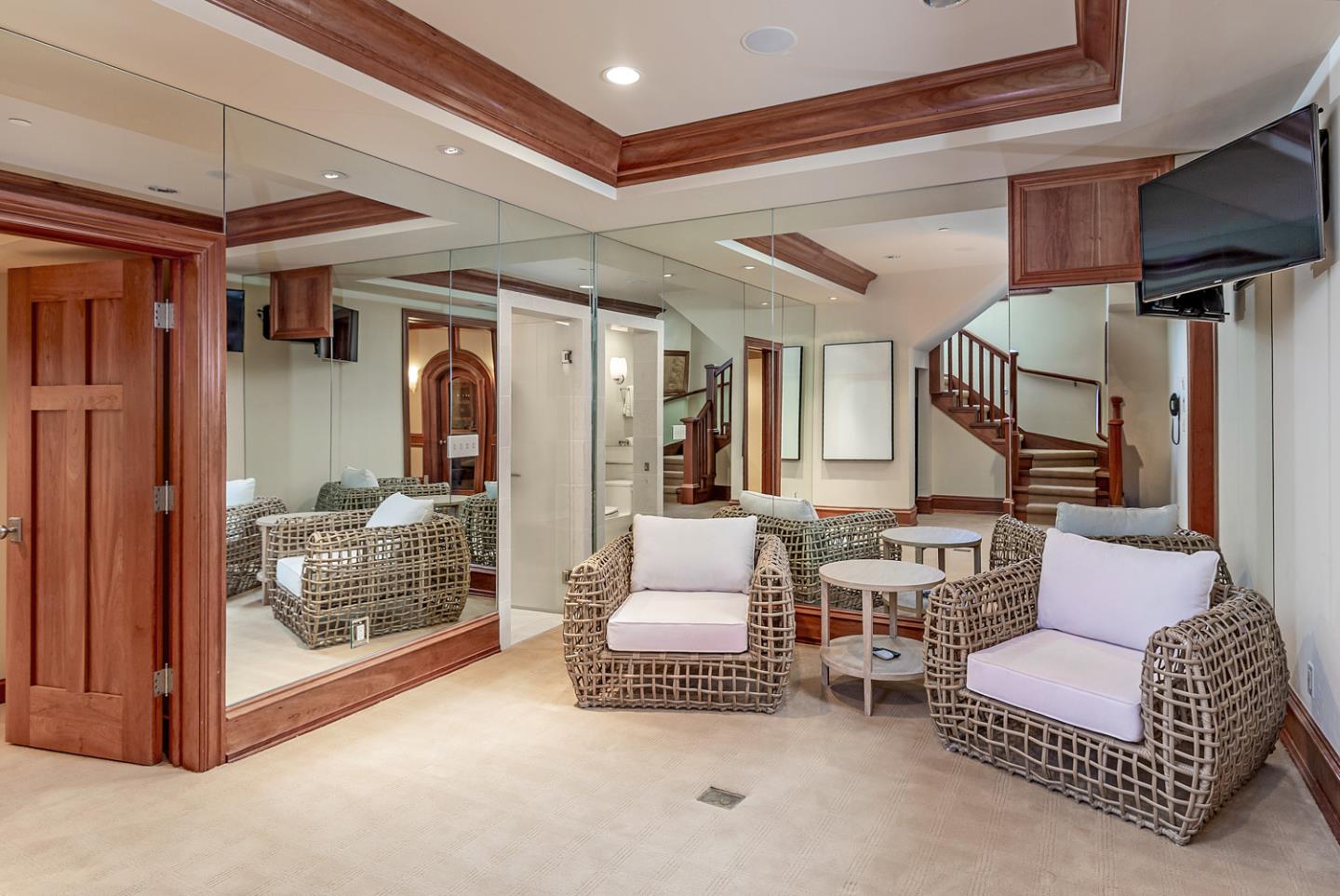 Portola Valley, California, 94028, United States, 5 Bedrooms Bedrooms, ,8 BathroomsBathrooms,Residential,For Sale,1947240