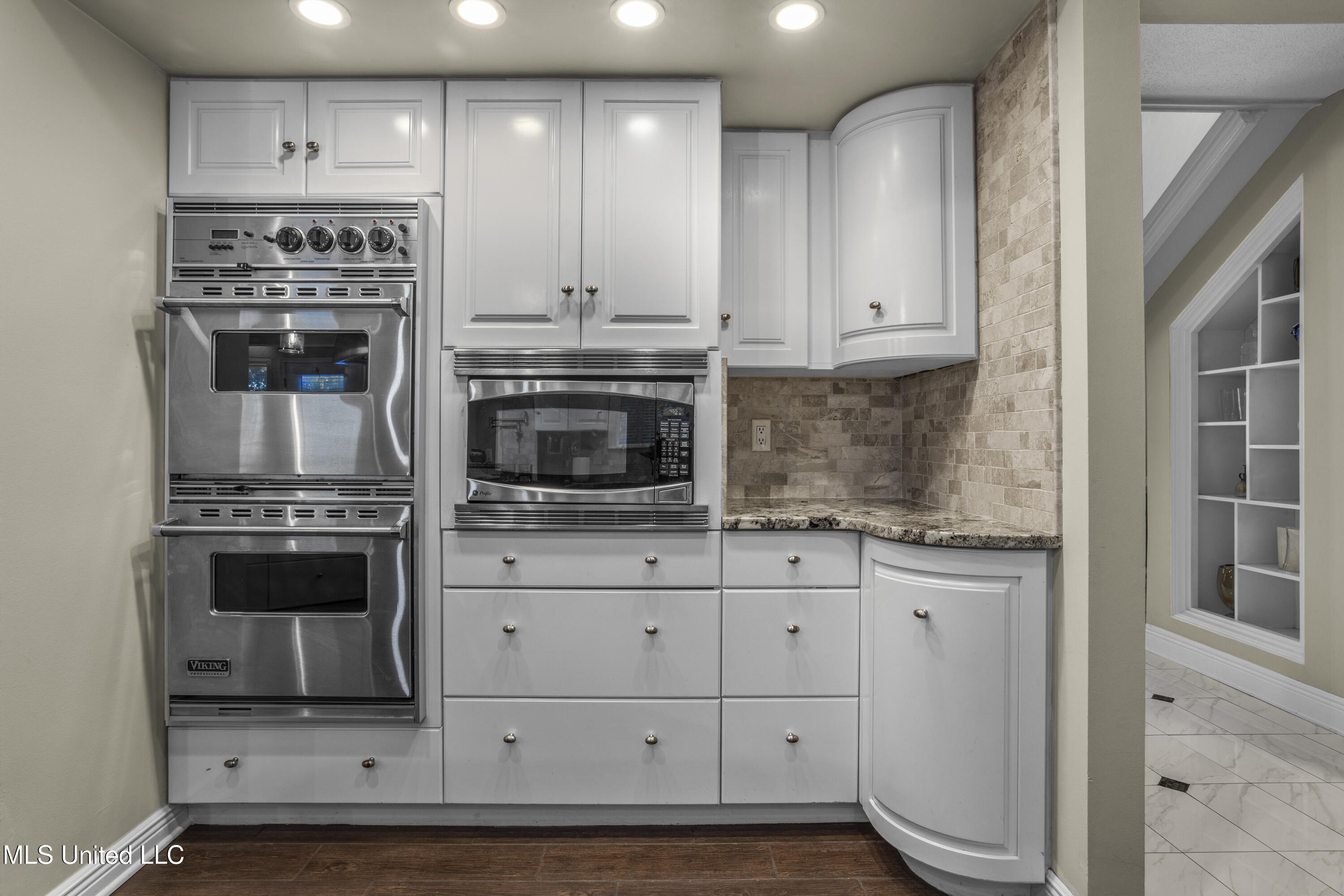 Gulfport, Mississippi, 39507, United States, 4 Bedrooms Bedrooms, ,4 BathroomsBathrooms,Residential,For Sale,1974539