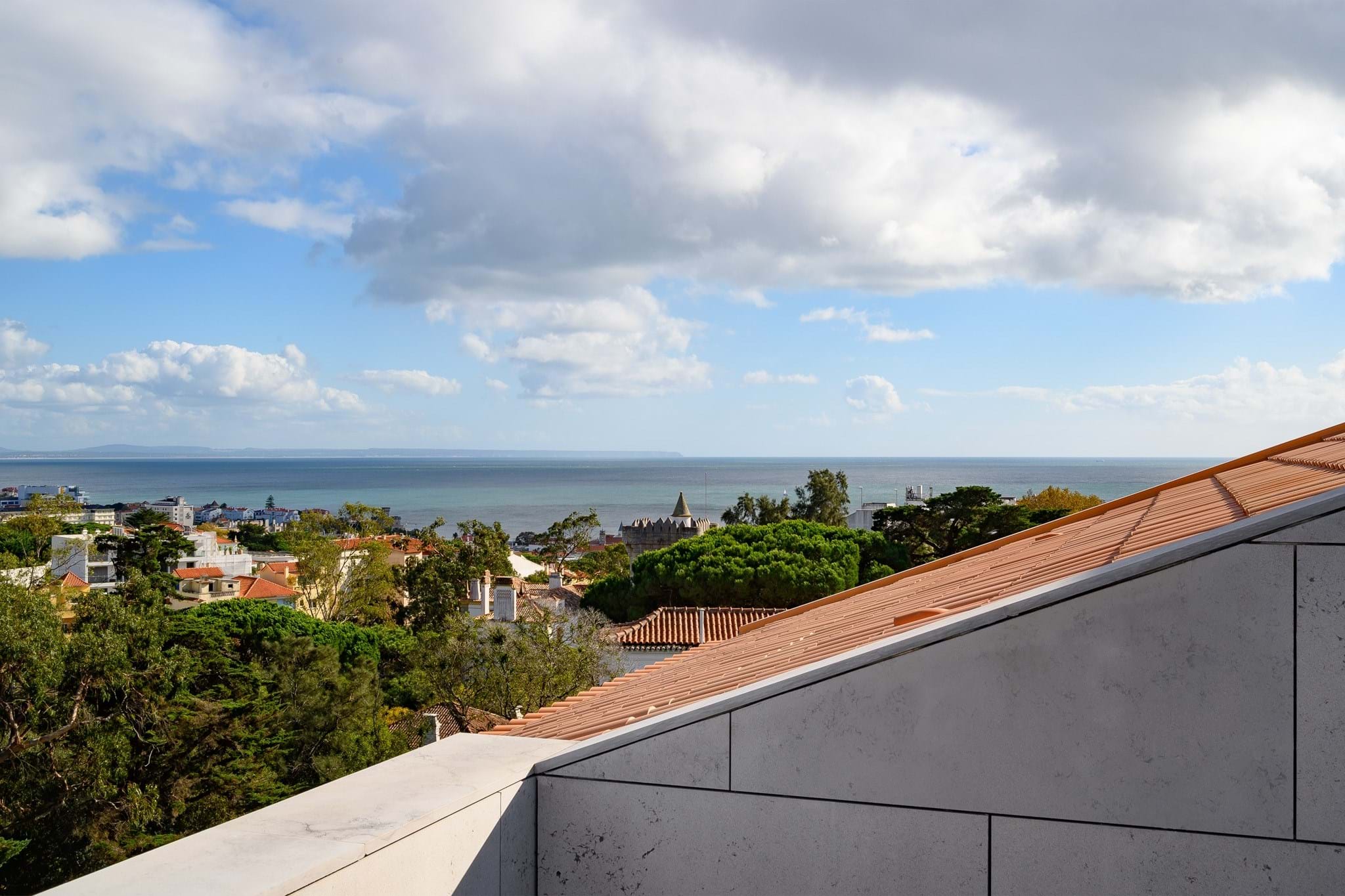 Cascais, Lisbon, 2765-279, PT, 3 Bedrooms Bedrooms, ,4 BathroomsBathrooms,Residential,For Sale,1999114