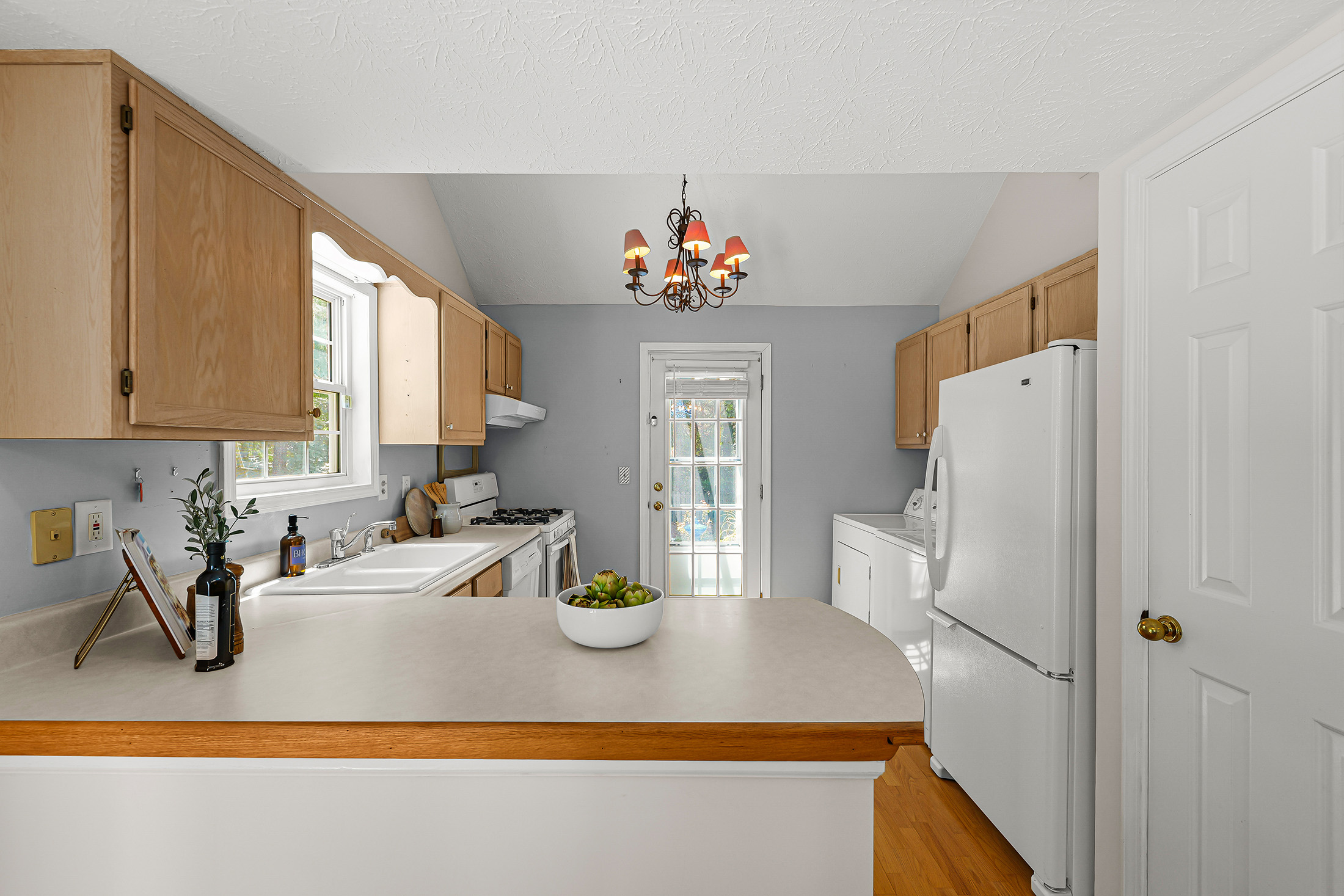  Effortless Living in Charming Alpharetta Home - 物件實景