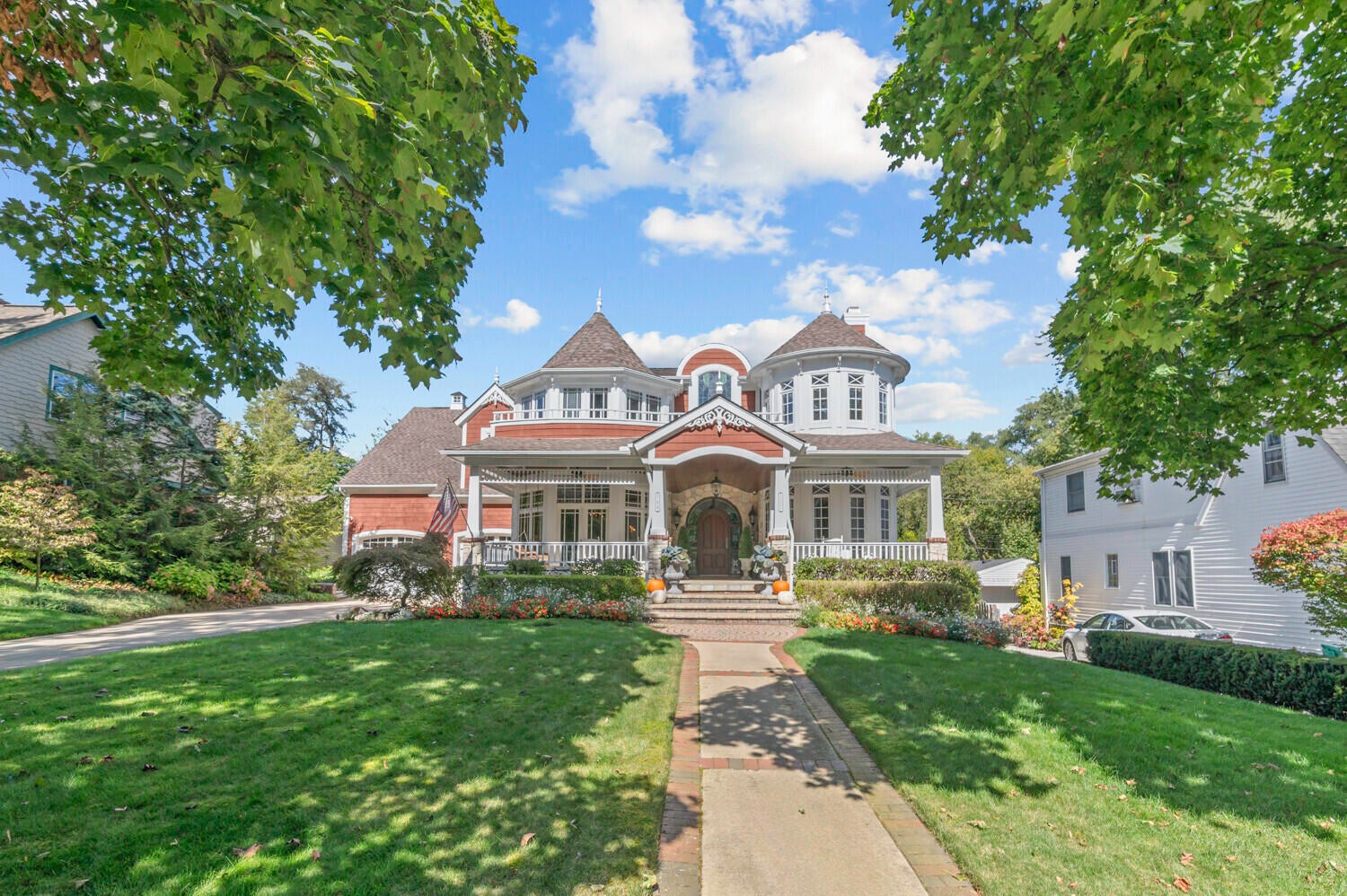 Northville, Michigan, 48167, United States, 4 Bedrooms Bedrooms, ,7 BathroomsBathrooms,Residential,For Sale,1991928